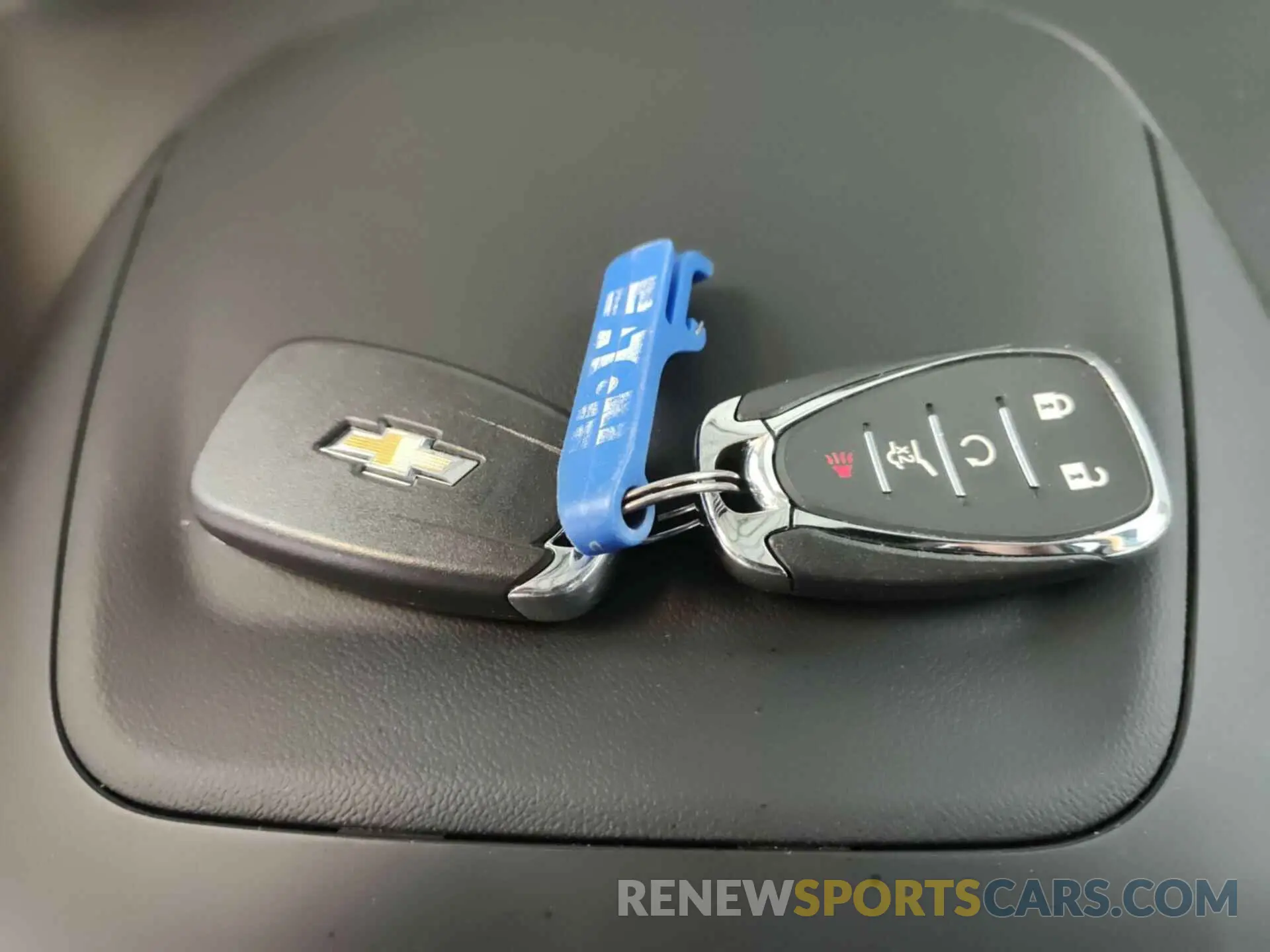3 Photograph of a damaged car 3GNAXUEG8RS222361 CHEVROLET EQUINOX 2024