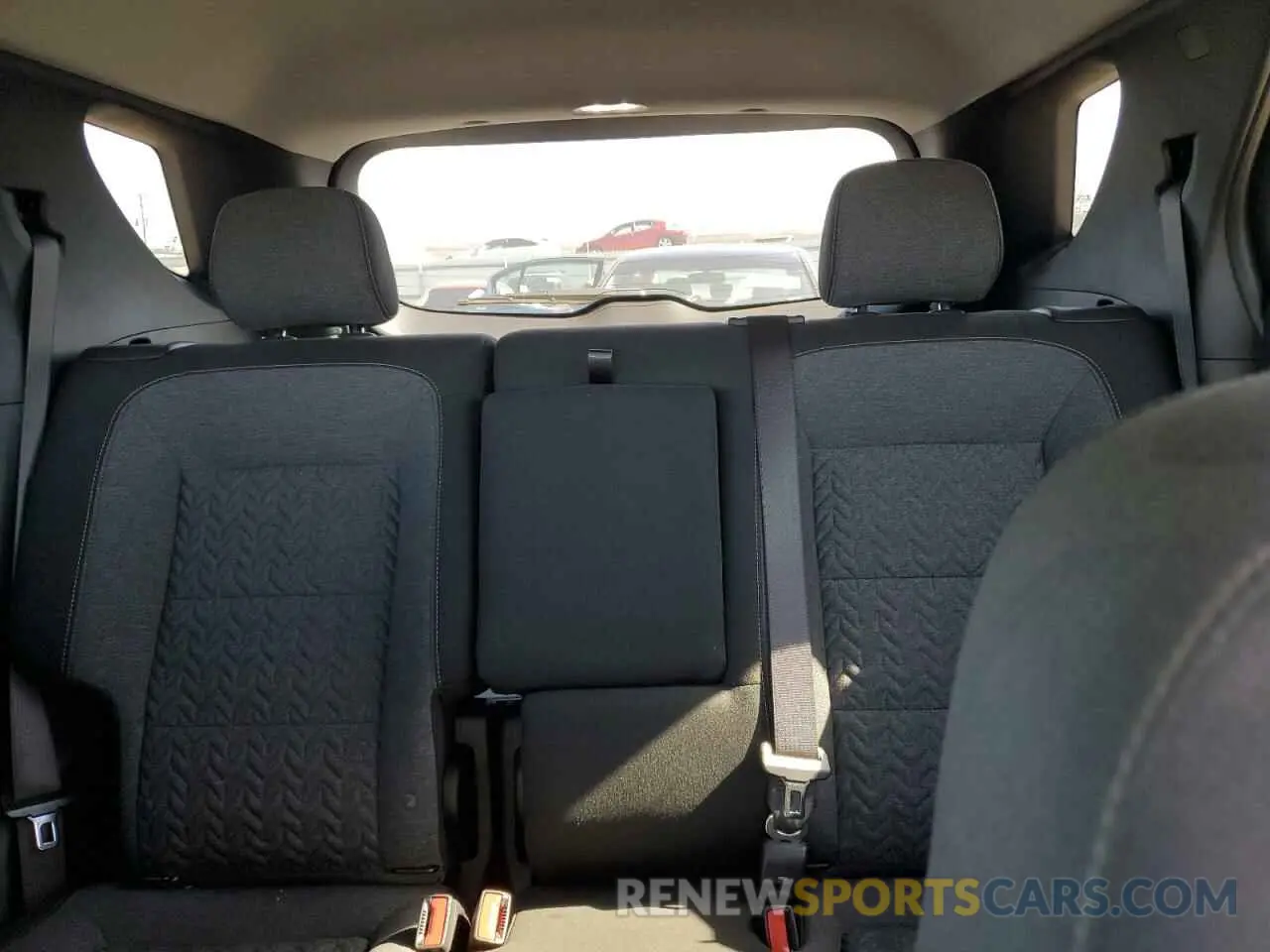 10 Photograph of a damaged car 3GNAXUEG9RL138687 CHEVROLET EQUINOX 2024