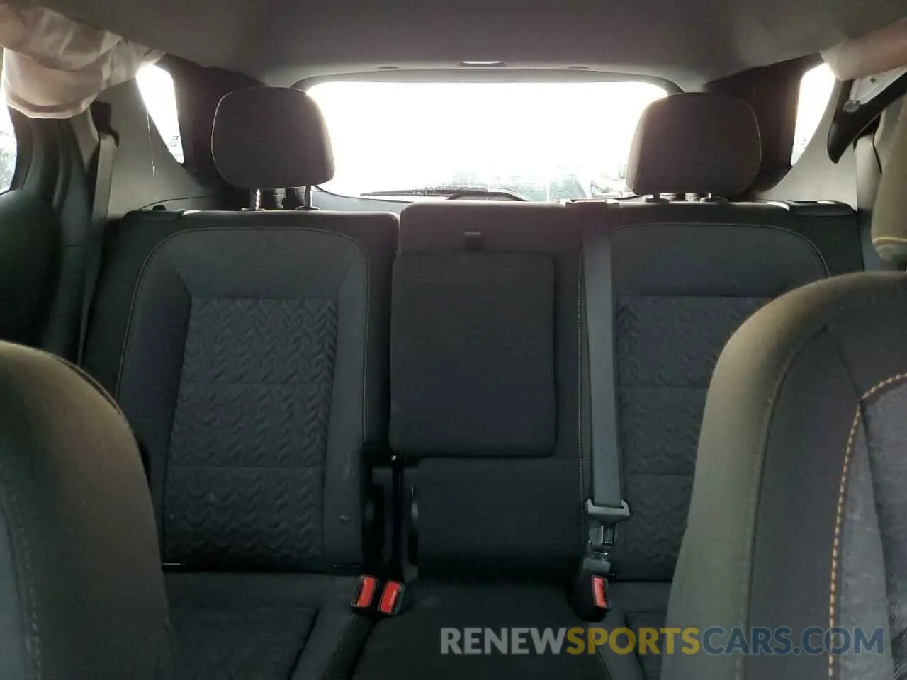 10 Photograph of a damaged car 3GNAXUEG9RL225148 CHEVROLET EQUINOX 2024