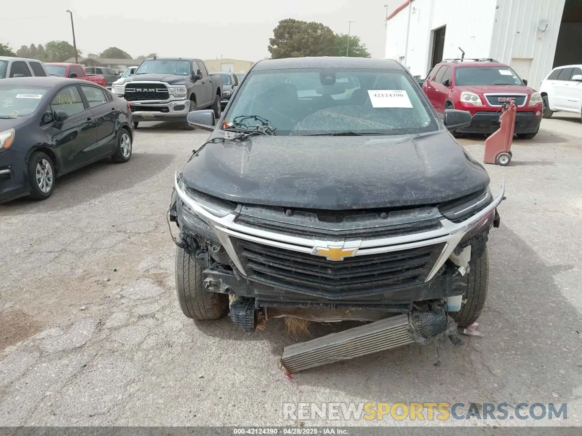 12 Photograph of a damaged car 3GNAXUEG9RL244296 CHEVROLET EQUINOX 2024