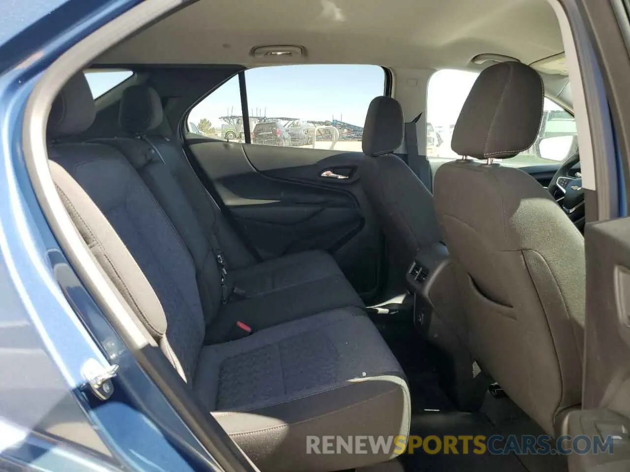 11 Photograph of a damaged car 3GNAXUEG9RL332636 CHEVROLET EQUINOX 2024