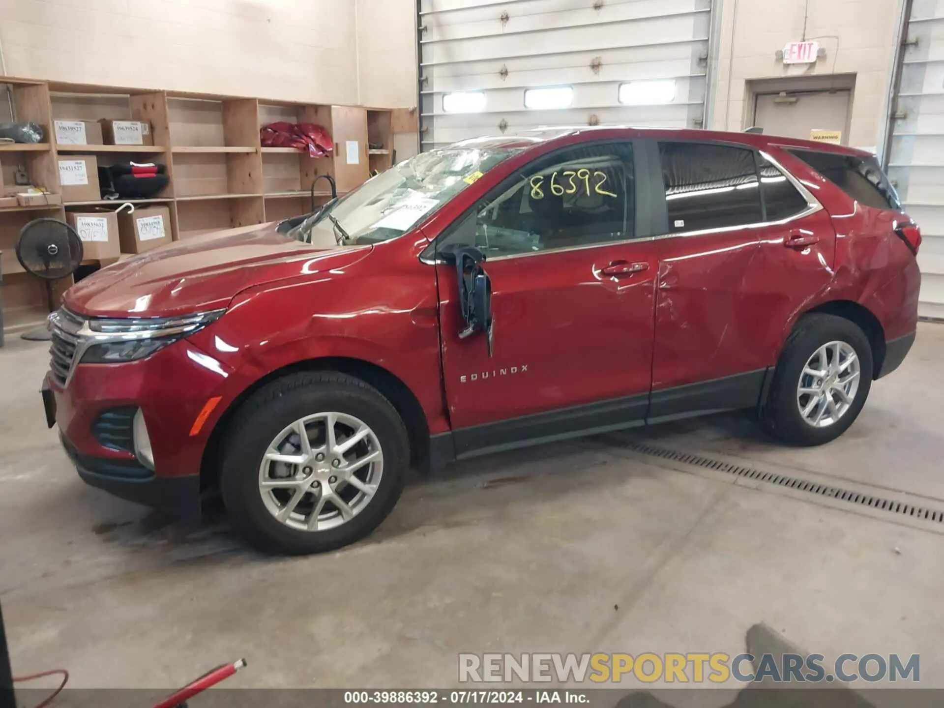 2 Photograph of a damaged car 3GNAXUEGXRS164785 CHEVROLET EQUINOX 2024
