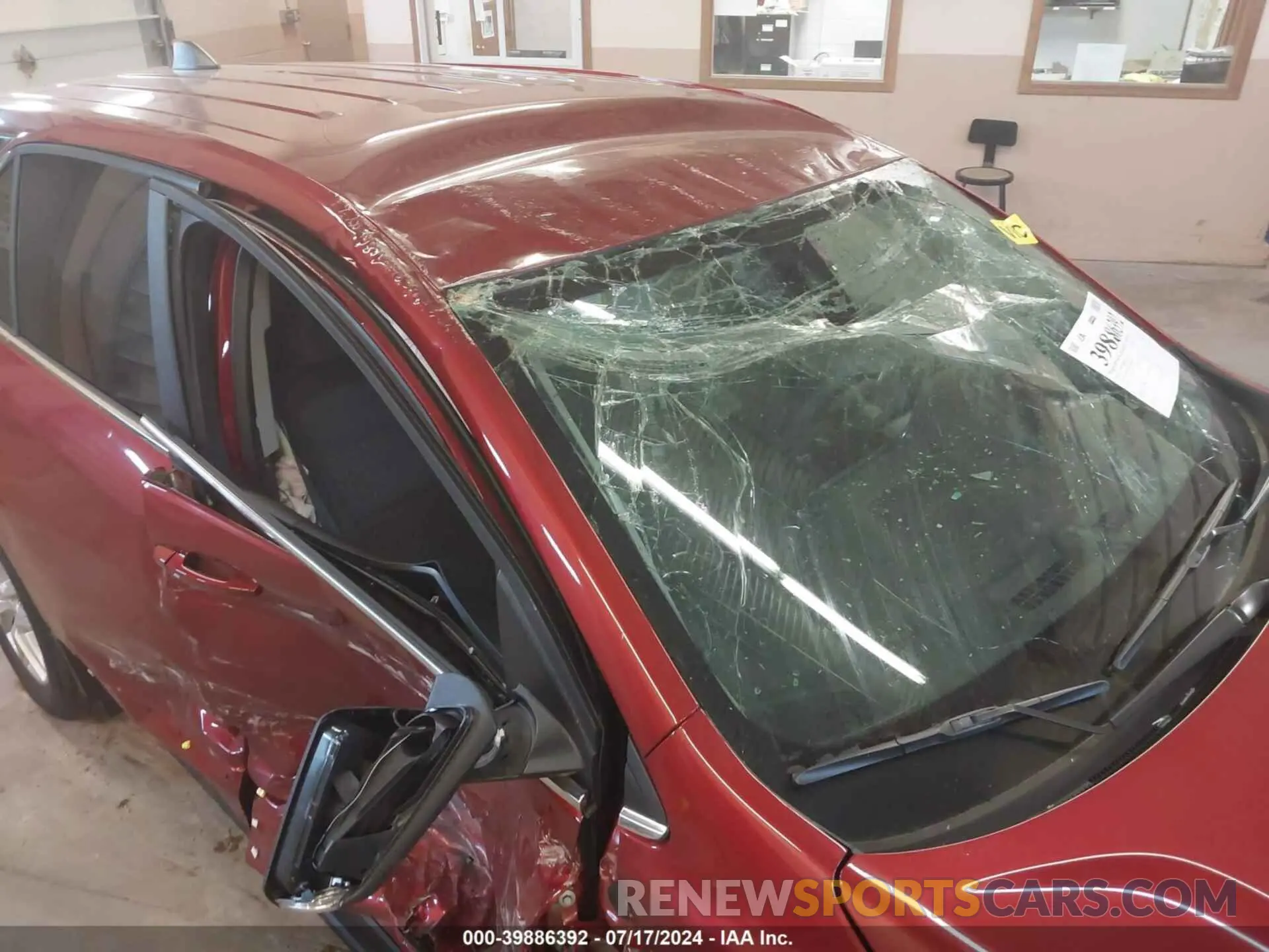 6 Photograph of a damaged car 3GNAXUEGXRS164785 CHEVROLET EQUINOX 2024