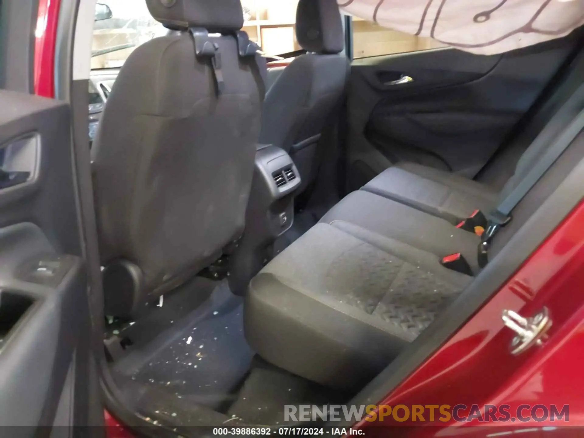8 Photograph of a damaged car 3GNAXUEGXRS164785 CHEVROLET EQUINOX 2024