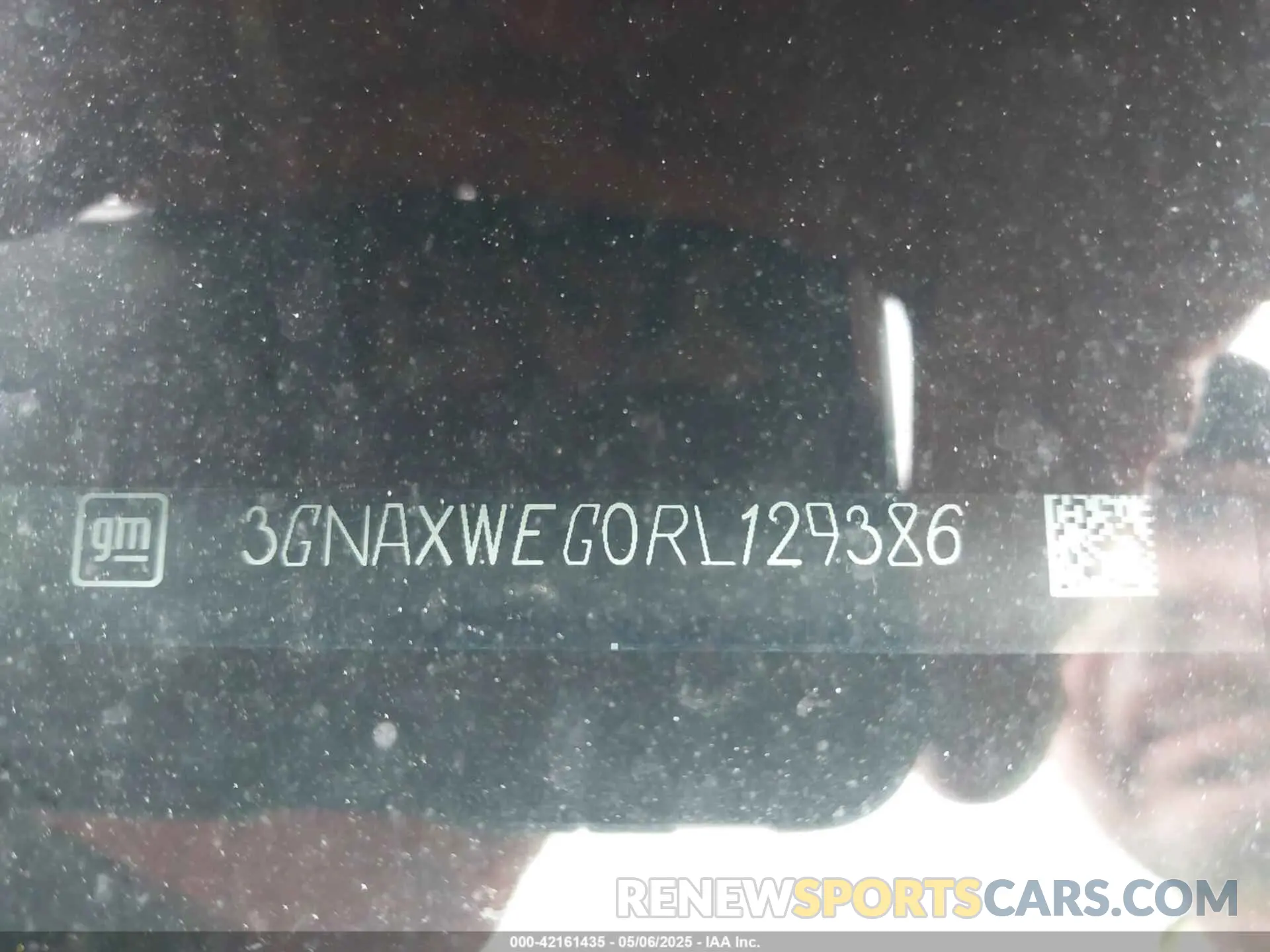17 Photograph of a damaged car 3GNAXWEG0RL129386 CHEVROLET EQUINOX 2024