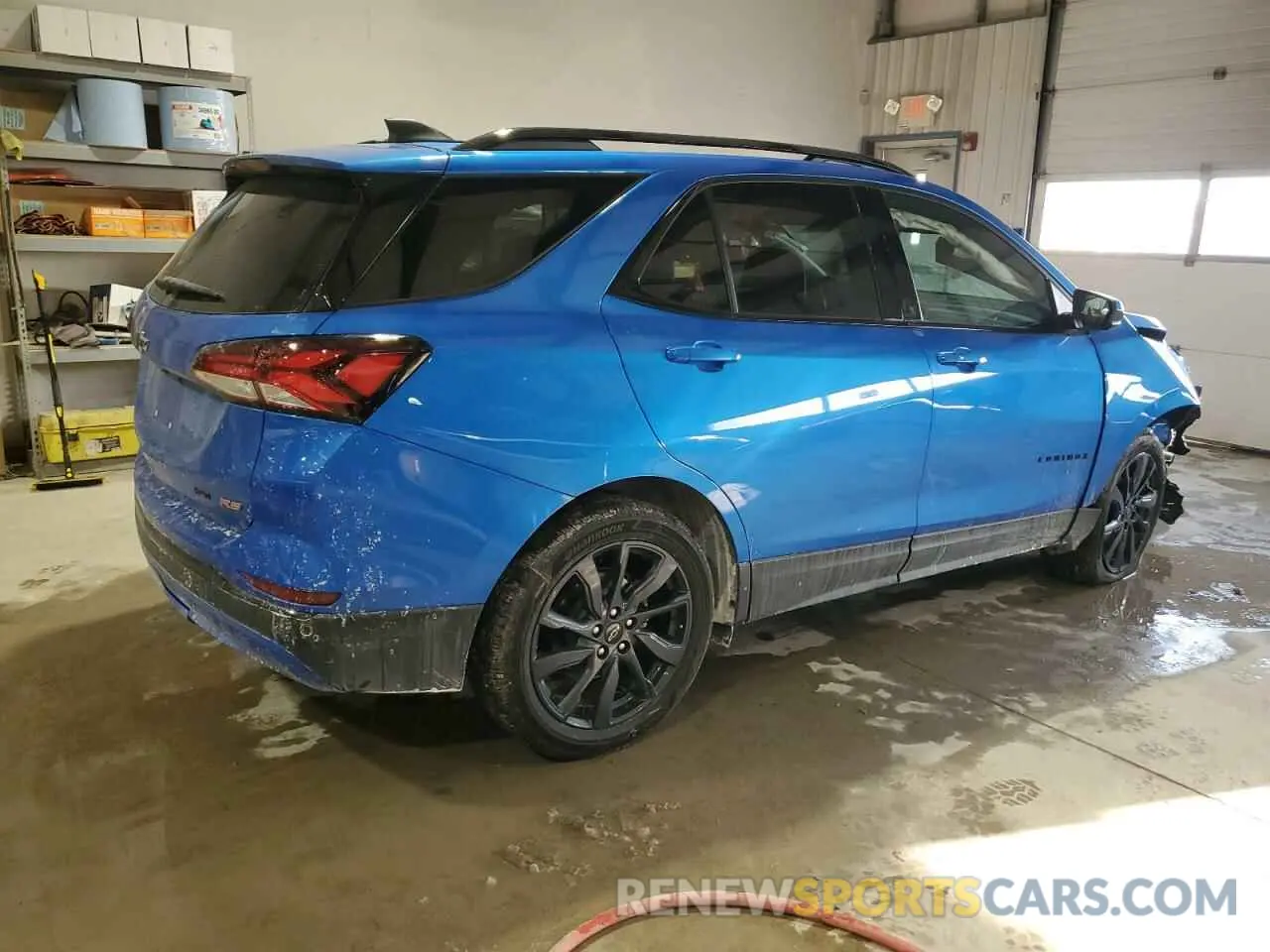 3 Photograph of a damaged car 3GNAXWEG0RS207722 CHEVROLET EQUINOX 2024