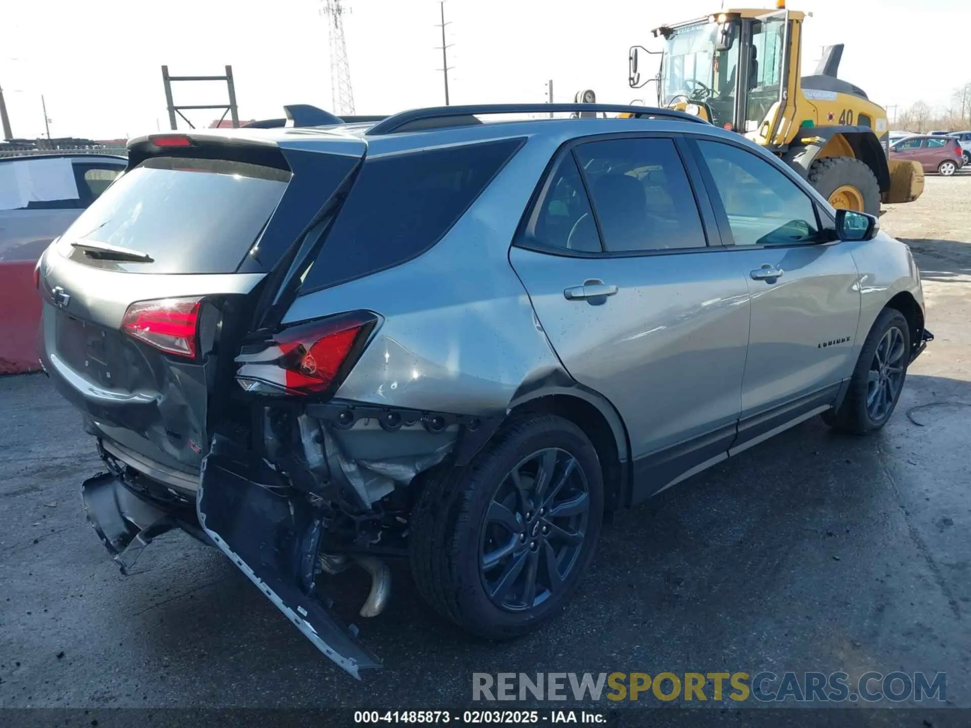 4 Photograph of a damaged car 3GNAXWEG1RS232953 CHEVROLET EQUINOX 2024