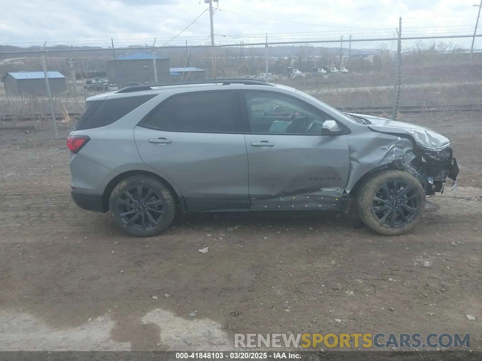 13 Photograph of a damaged car 3GNAXWEG3RL334958 CHEVROLET EQUINOX 2024