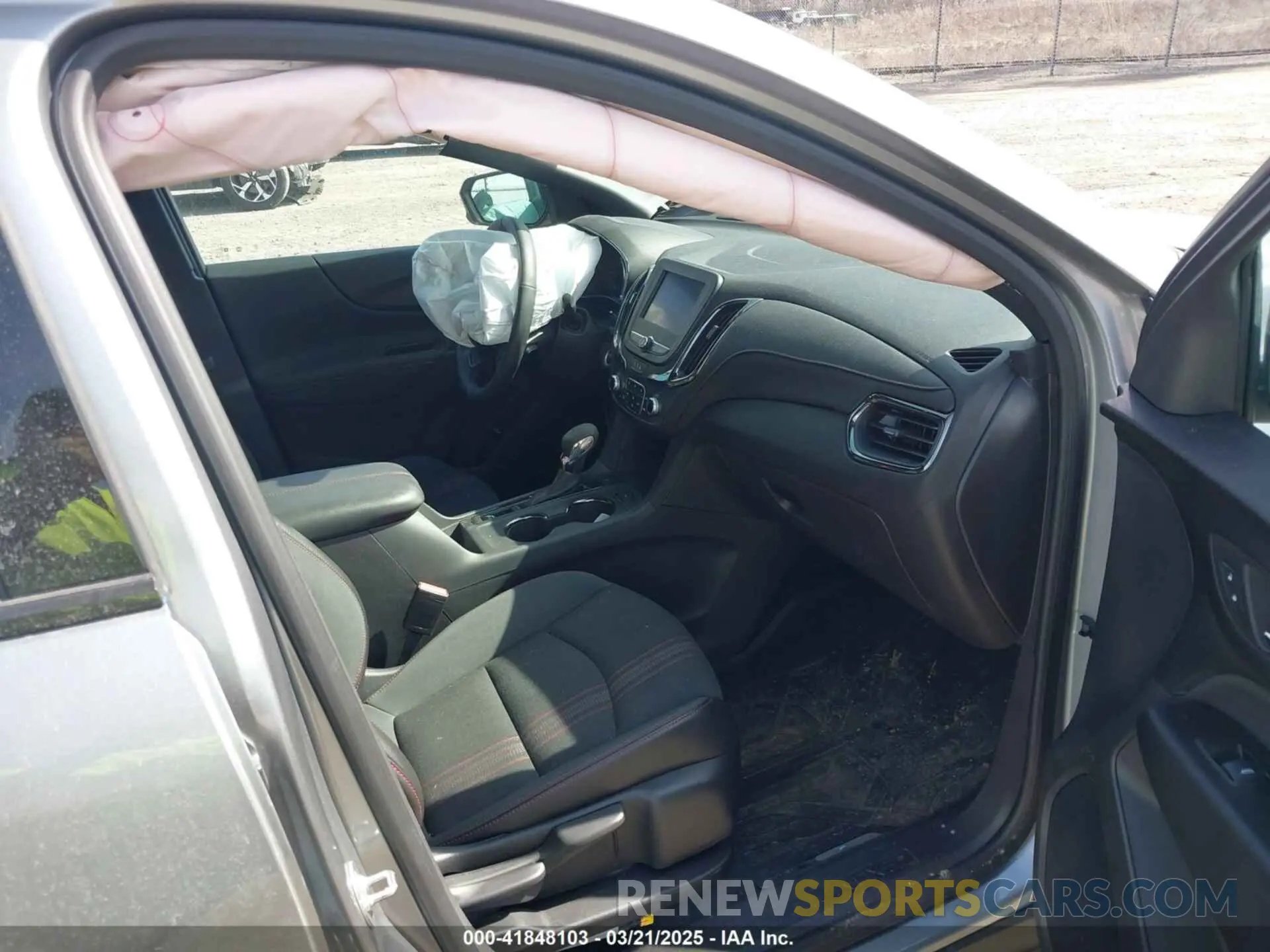 5 Photograph of a damaged car 3GNAXWEG3RL334958 CHEVROLET EQUINOX 2024
