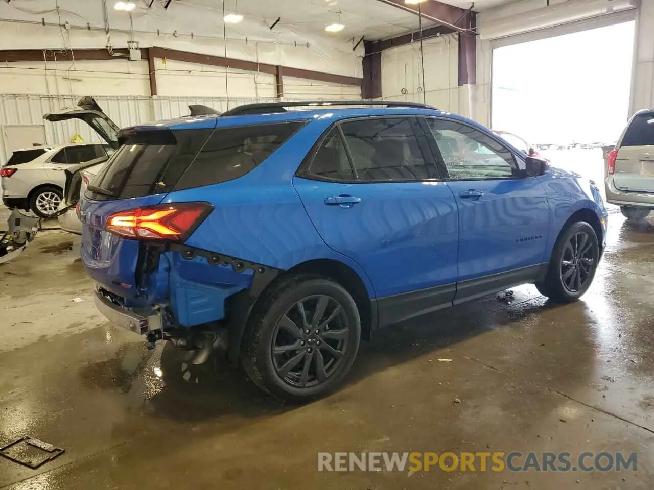 3 Photograph of a damaged car 3GNAXWEG4RL222721 CHEVROLET EQUINOX 2024