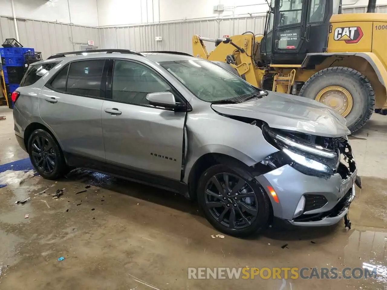 4 Photograph of a damaged car 3GNAXWEG5RS175334 CHEVROLET EQUINOX 2024