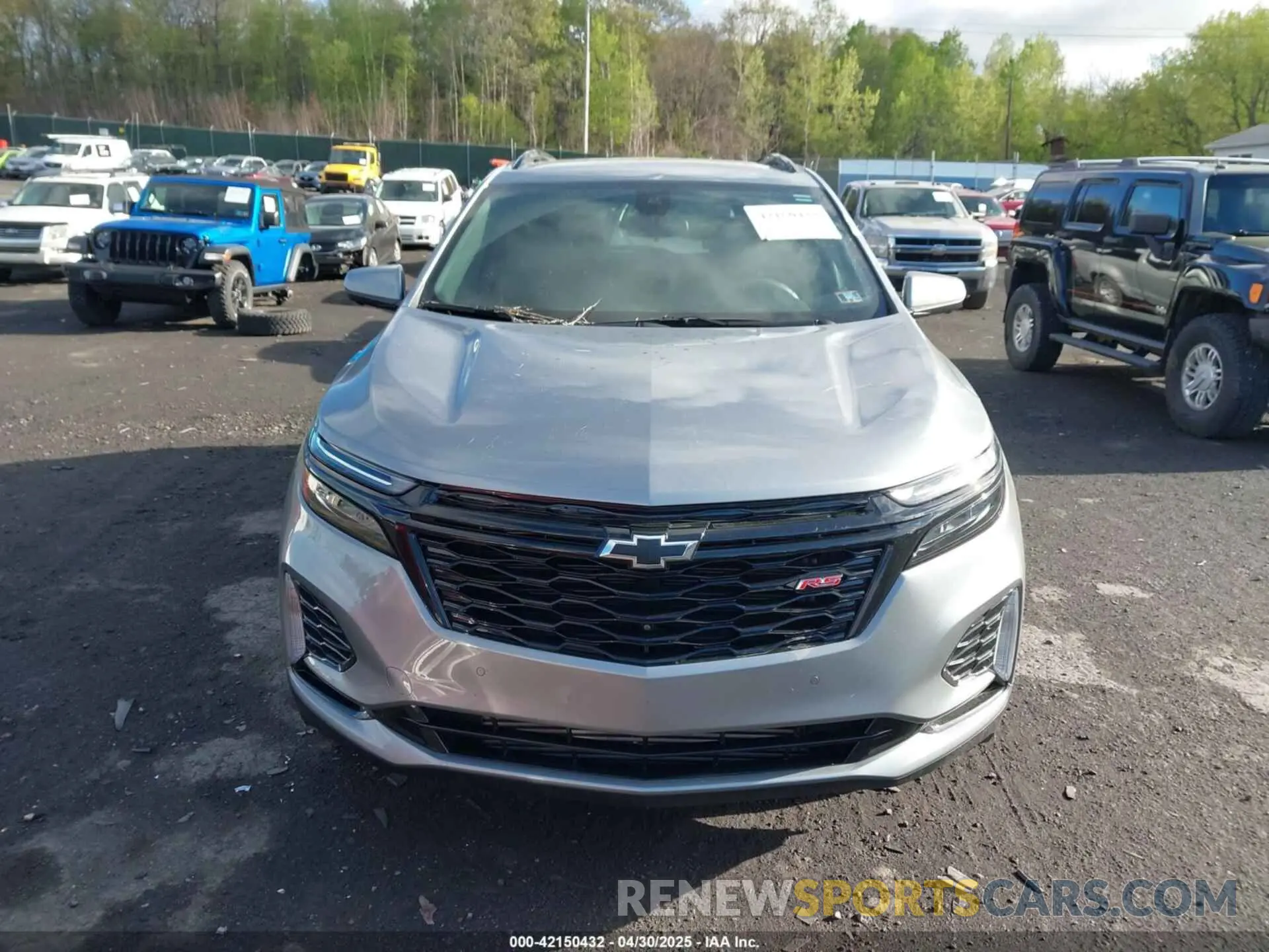12 Photograph of a damaged car 3GNAXWEG6RL101267 CHEVROLET EQUINOX 2024