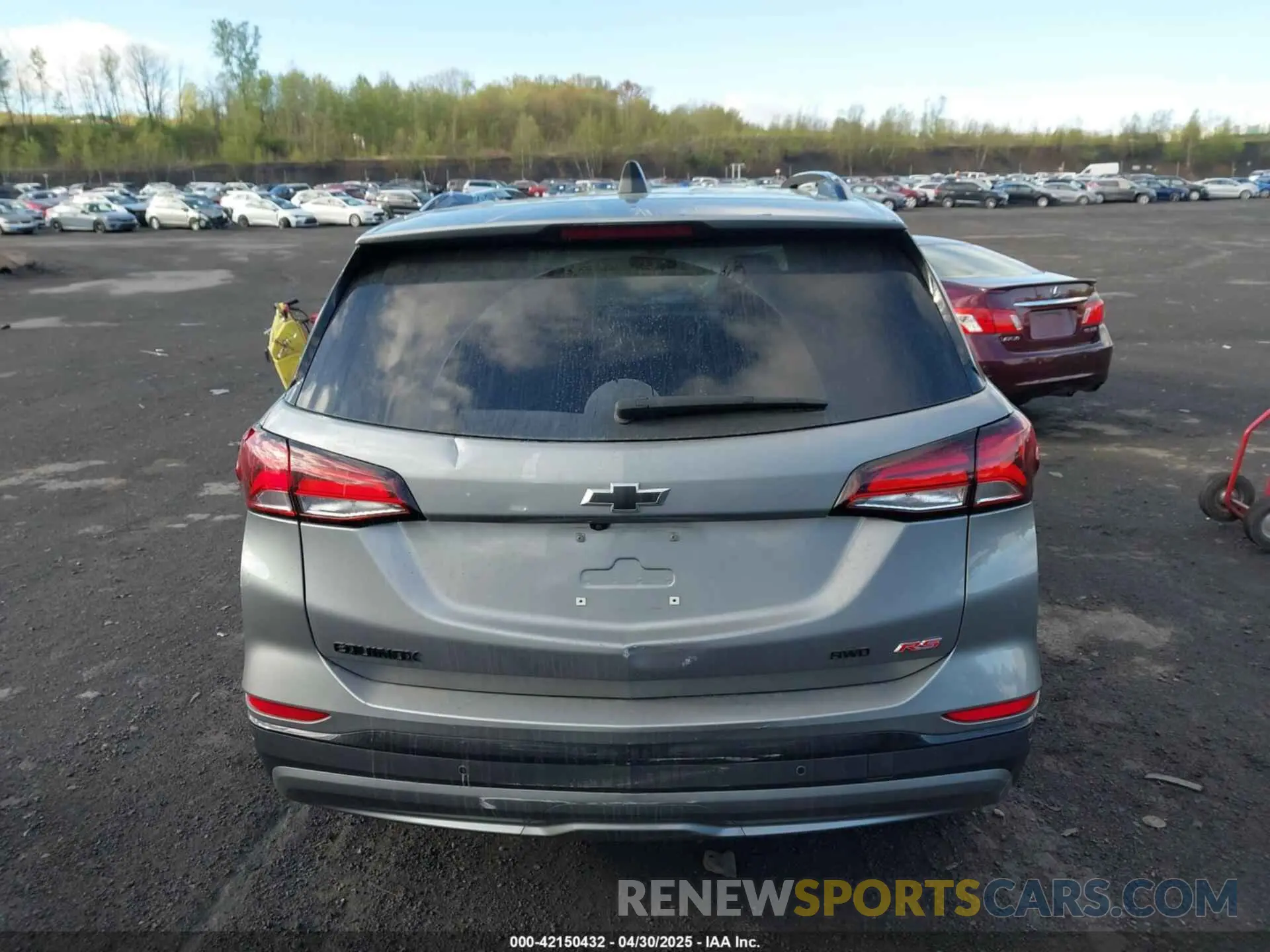 16 Photograph of a damaged car 3GNAXWEG6RL101267 CHEVROLET EQUINOX 2024
