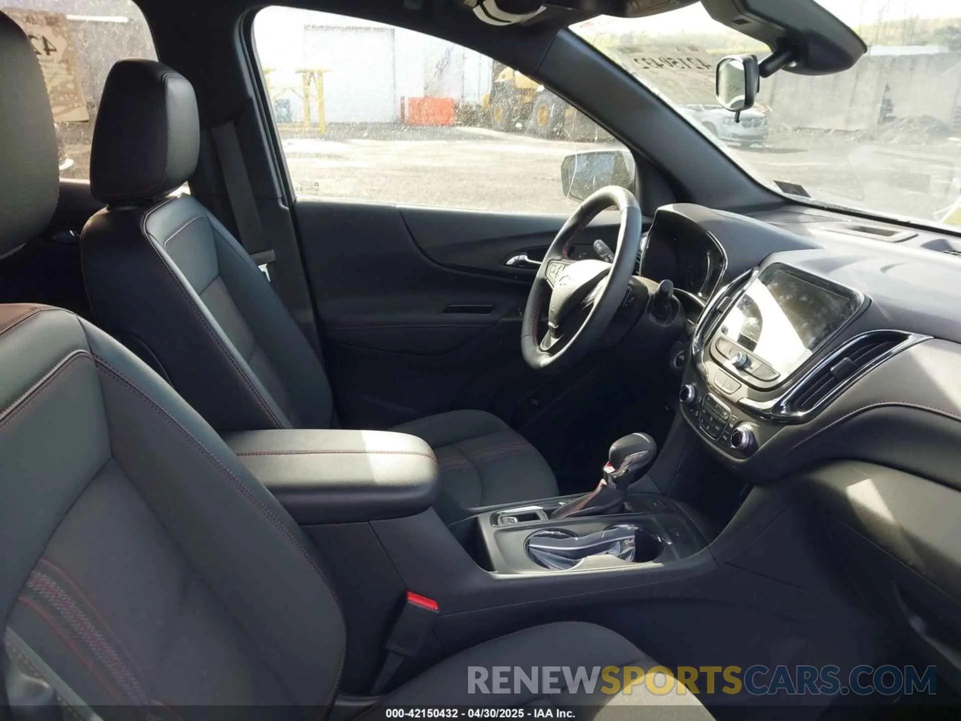 5 Photograph of a damaged car 3GNAXWEG6RL101267 CHEVROLET EQUINOX 2024
