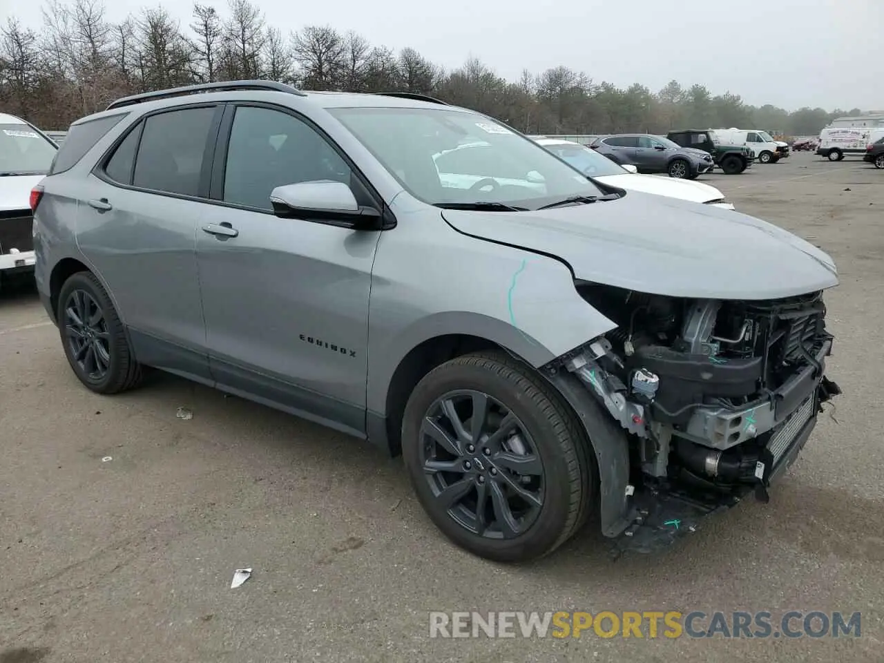 4 Photograph of a damaged car 3GNAXWEG7RS104880 CHEVROLET EQUINOX 2024
