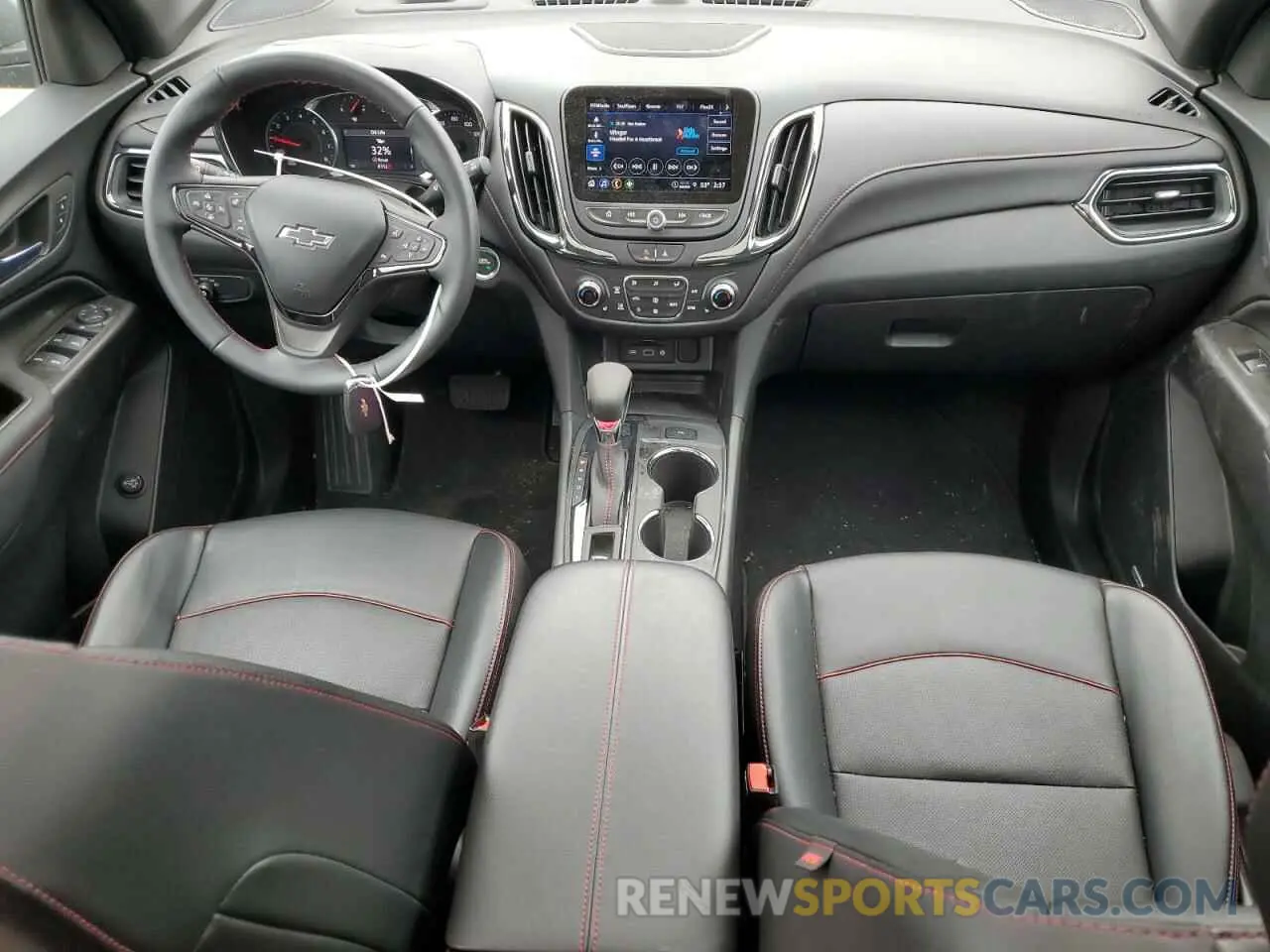 8 Photograph of a damaged car 3GNAXWEG7RS104880 CHEVROLET EQUINOX 2024