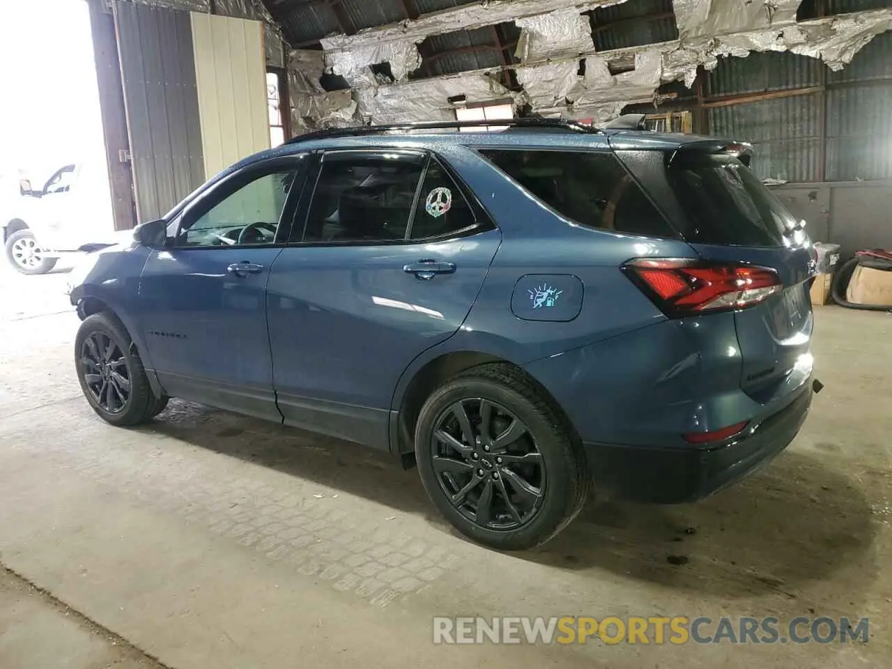 2 Photograph of a damaged car 3GNAXWEG8RL118104 CHEVROLET EQUINOX 2024