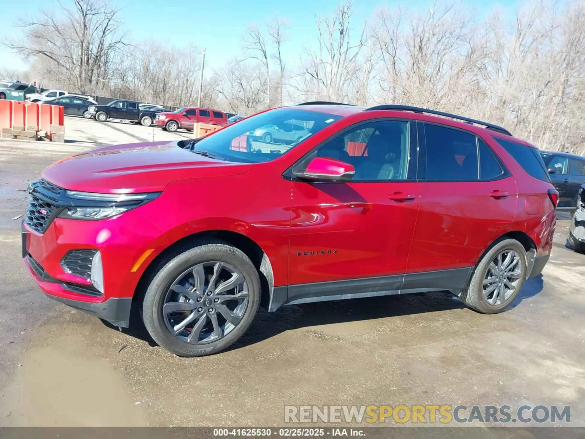 14 Photograph of a damaged car 3GNAXWEG8RL352842 CHEVROLET EQUINOX 2024