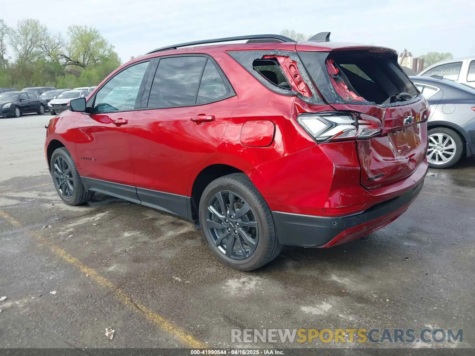 3 Photograph of a damaged car 3GNAXWEG8RS100935 CHEVROLET EQUINOX 2024