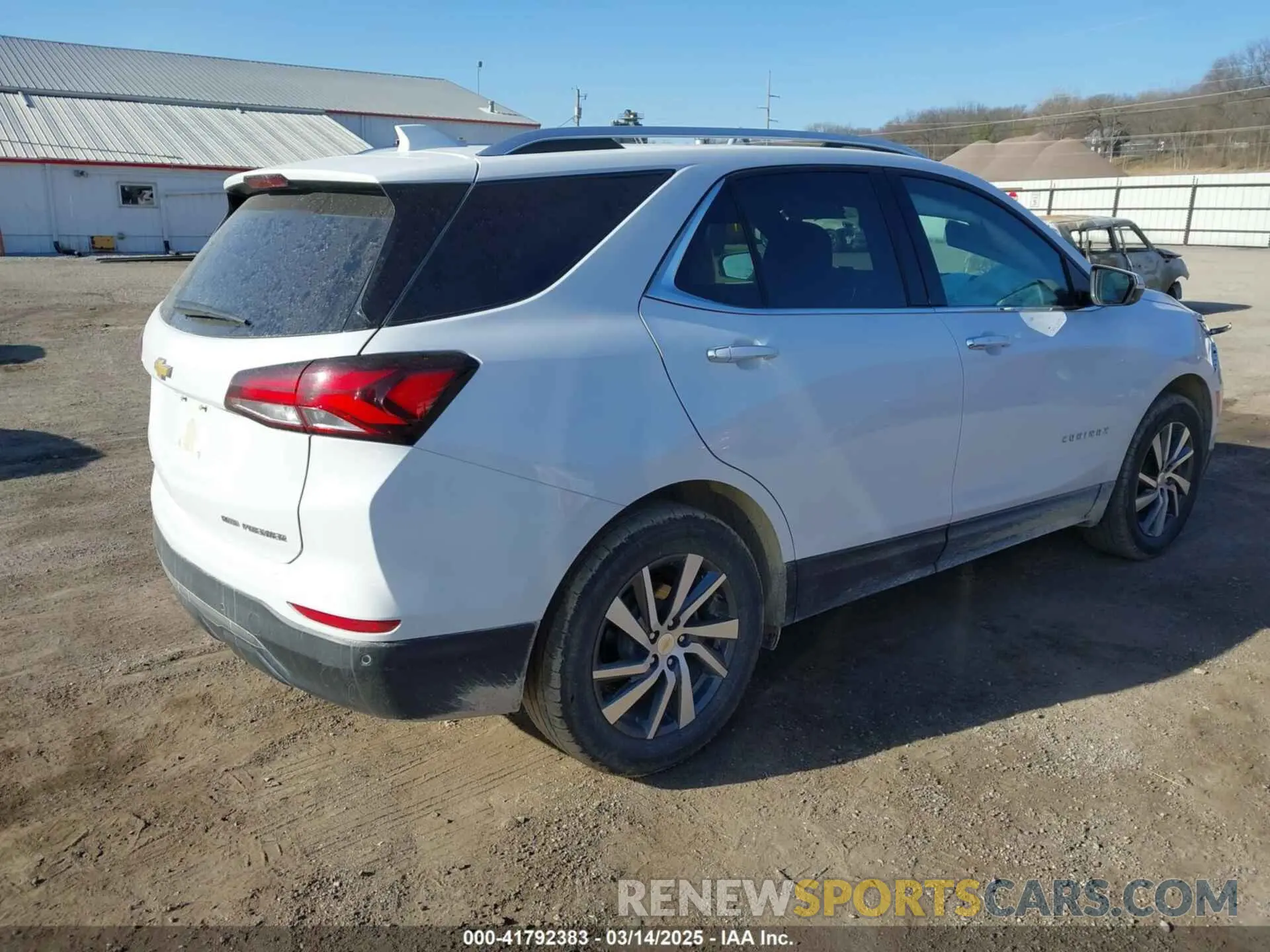4 Photograph of a damaged car 3GNAXXEG5RL222880 CHEVROLET EQUINOX 2024
