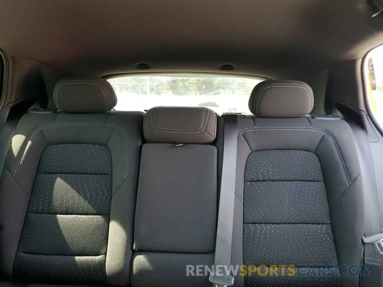 10 Photograph of a damaged car 3GN7DLRP5SS124935 CHEVROLET EQUINOX 2025