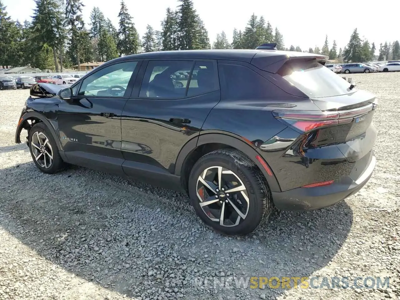 2 Photograph of a damaged car 3GN7DLRP5SS124935 CHEVROLET EQUINOX 2025