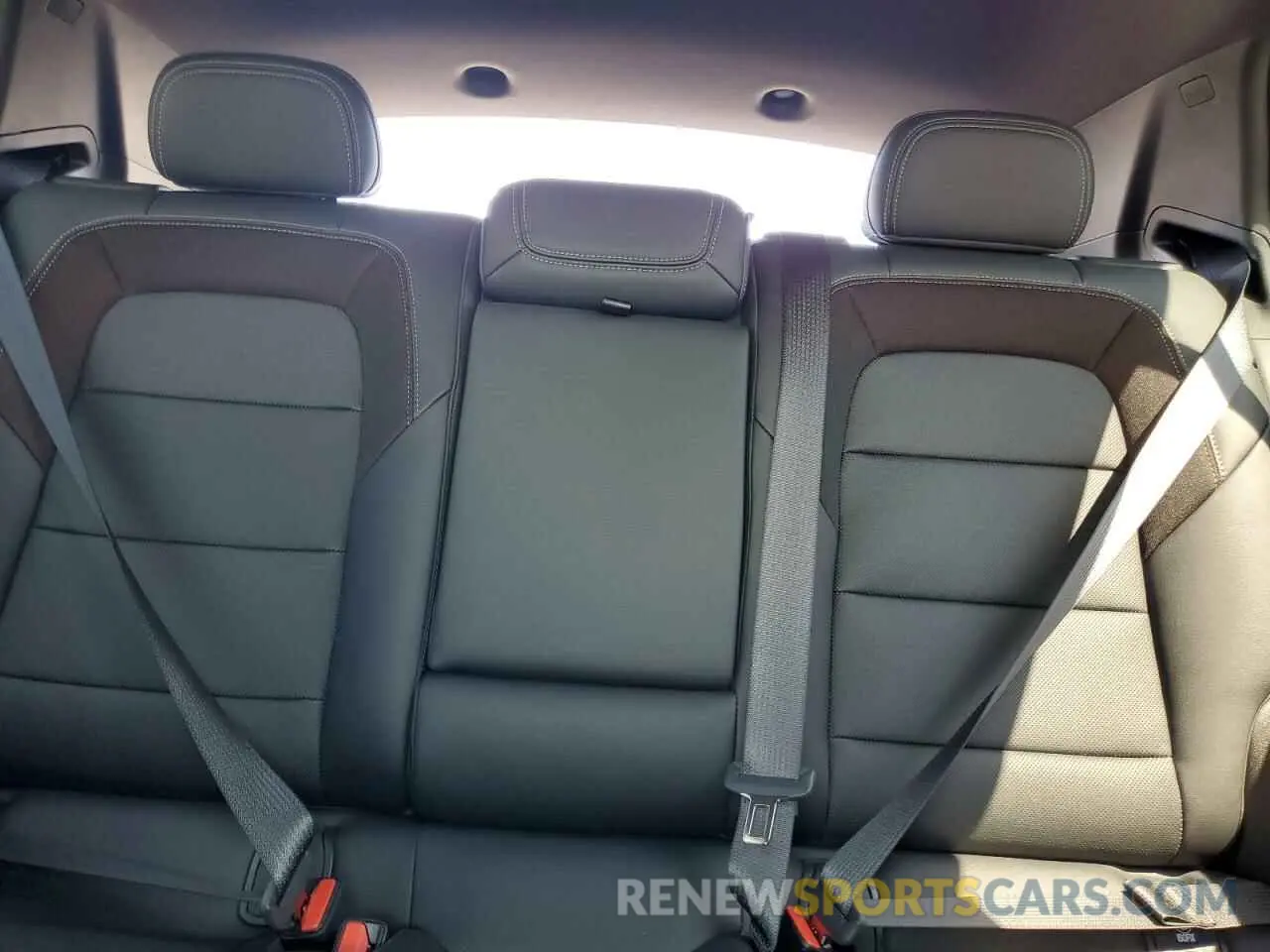 10 Photograph of a damaged car 3GN7DSRP8SS178059 CHEVROLET EQUINOX 2025