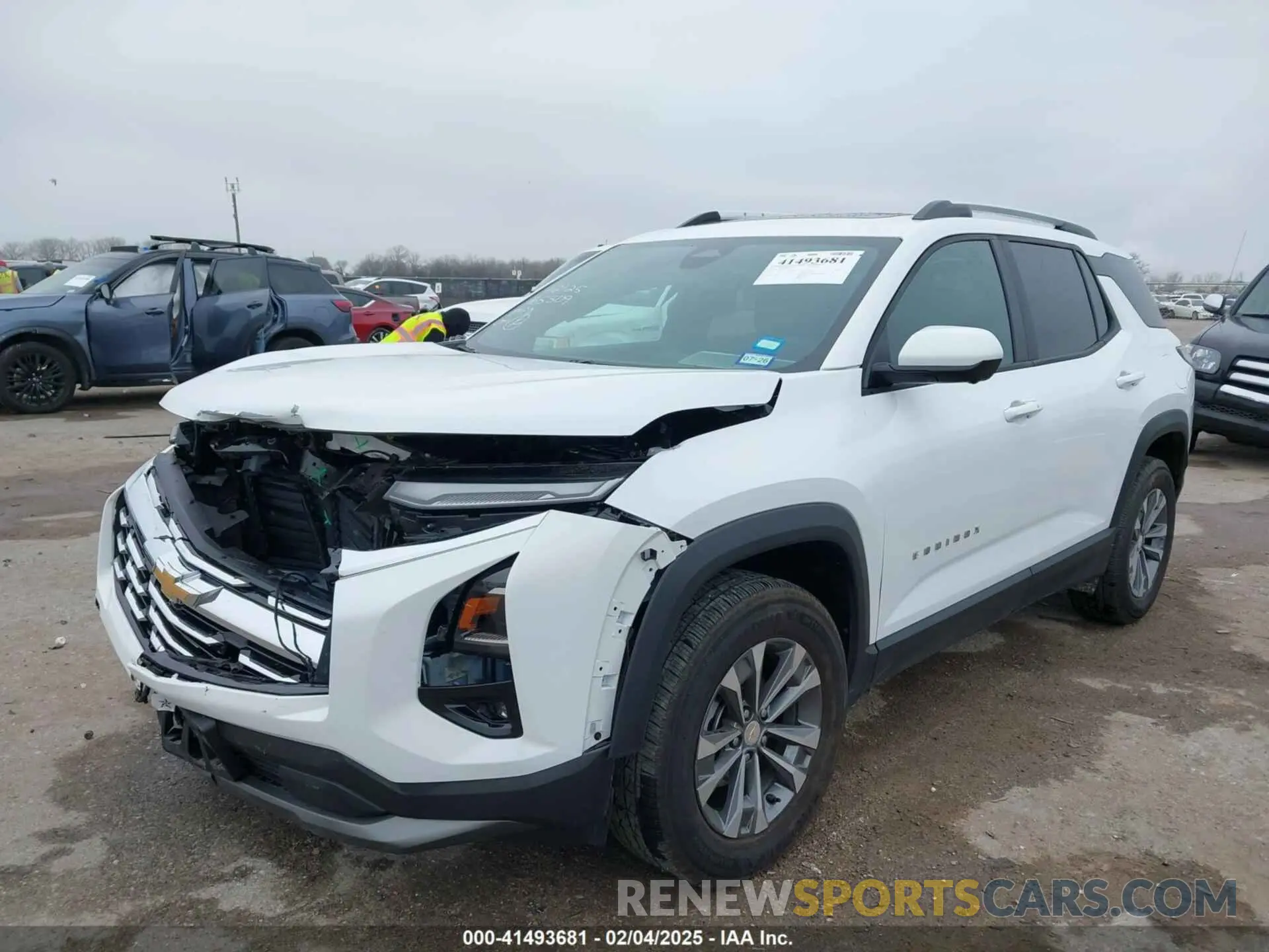 2 Photograph of a damaged car 3GNAXHEG0SL112587 CHEVROLET EQUINOX 2025