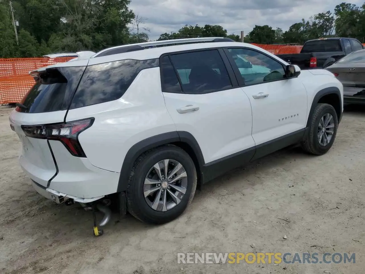 3 Photograph of a damaged car 3GNAXHEG0SL222409 CHEVROLET EQUINOX 2025