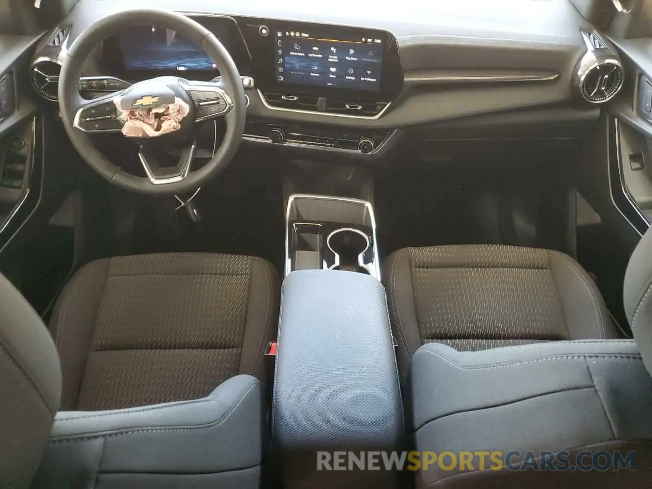 8 Photograph of a damaged car 3GNAXHEG0SL309064 CHEVROLET EQUINOX 2025