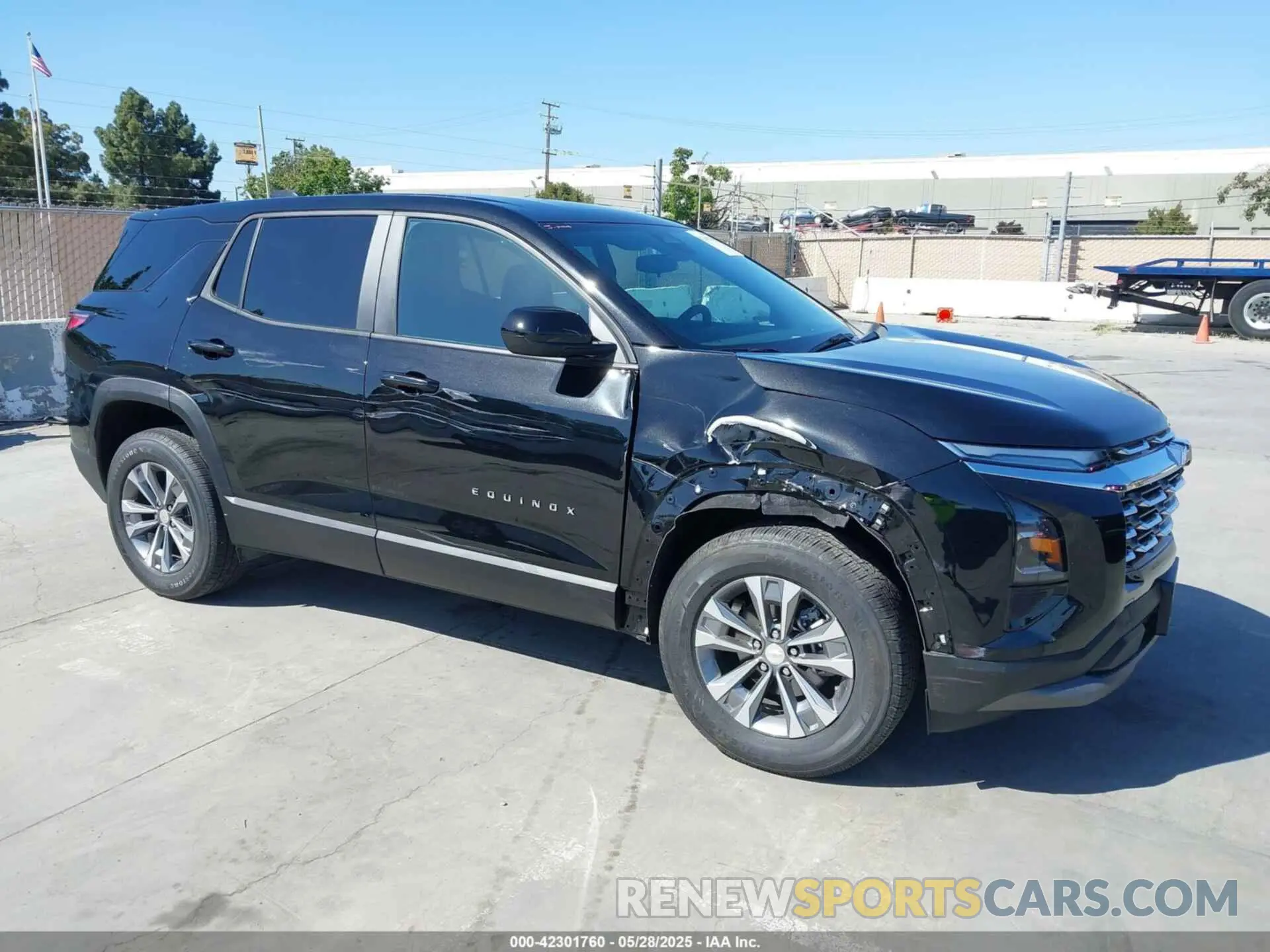 1 Photograph of a damaged car 3GNAXHEG0SL317259 CHEVROLET EQUINOX 2025