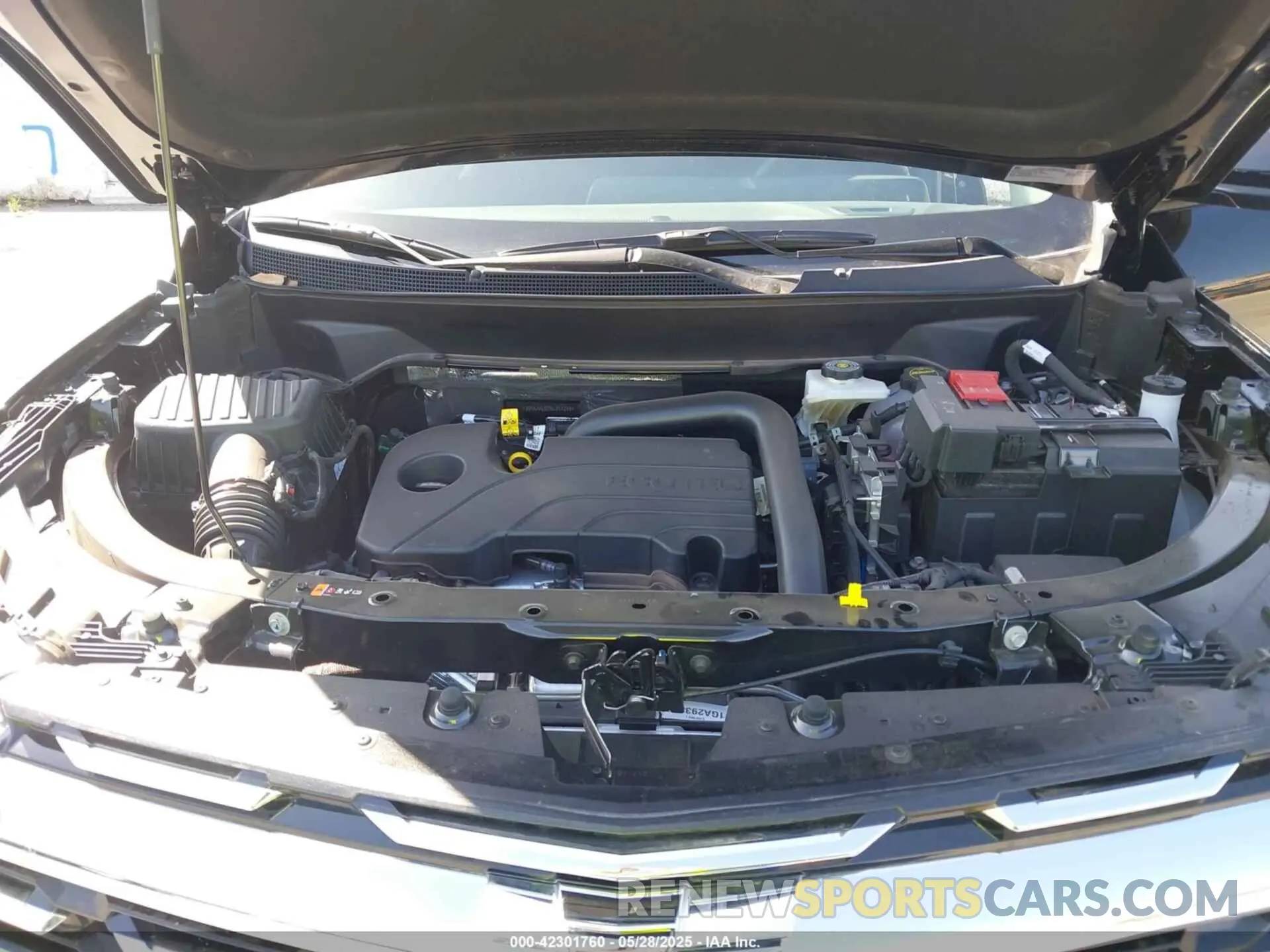 10 Photograph of a damaged car 3GNAXHEG0SL317259 CHEVROLET EQUINOX 2025