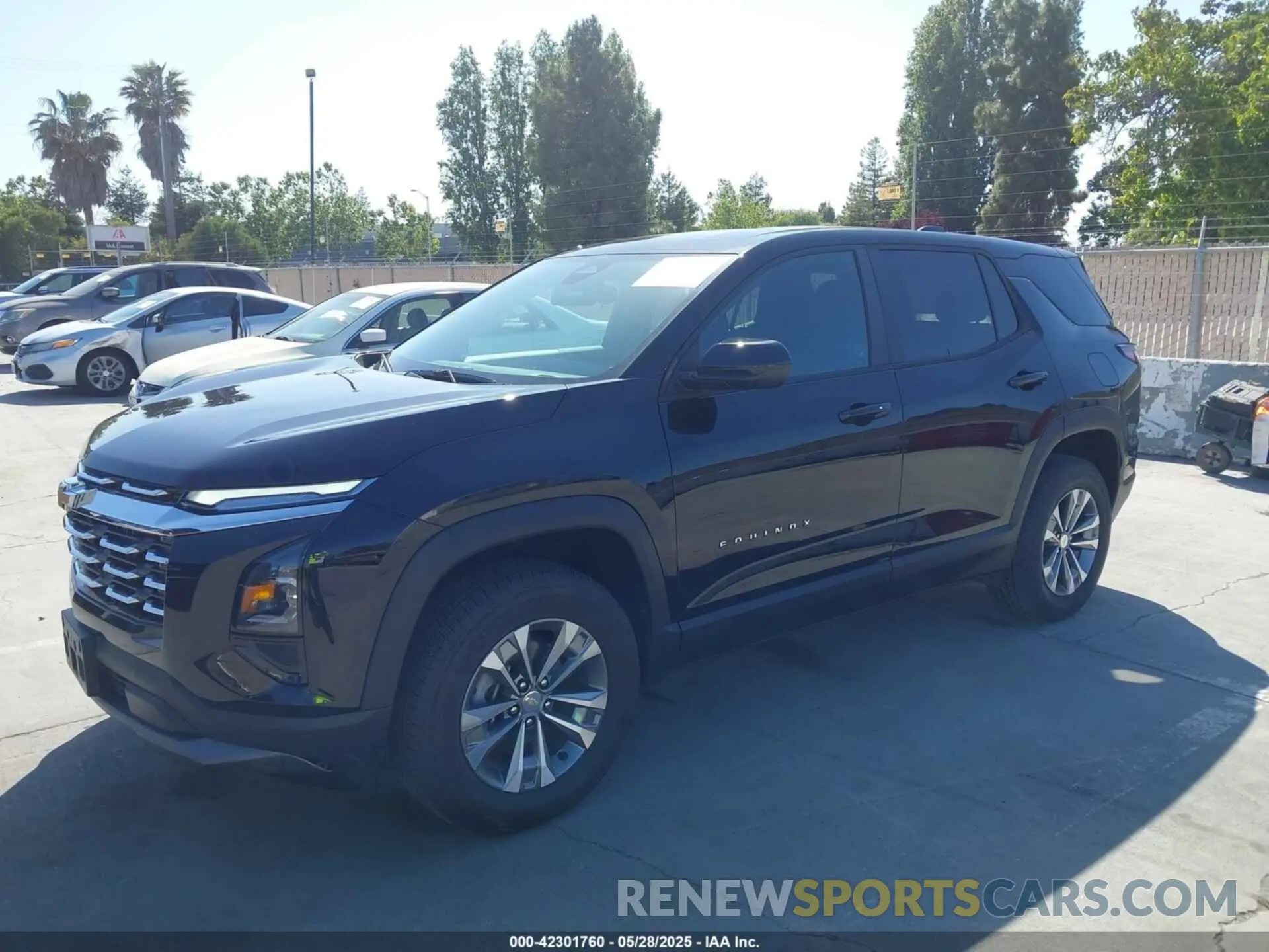 6 Photograph of a damaged car 3GNAXHEG0SL317259 CHEVROLET EQUINOX 2025