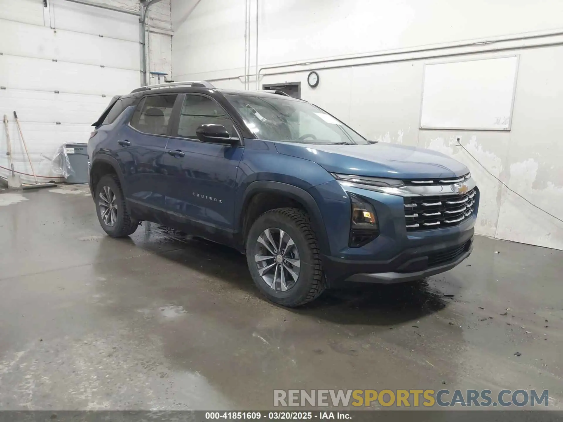 1 Photograph of a damaged car 3GNAXHEG1SL104577 CHEVROLET EQUINOX 2025