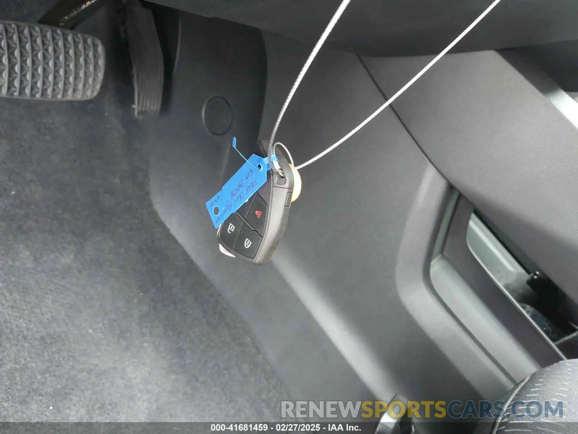 11 Photograph of a damaged car 3GNAXHEG1SL134484 CHEVROLET EQUINOX 2025