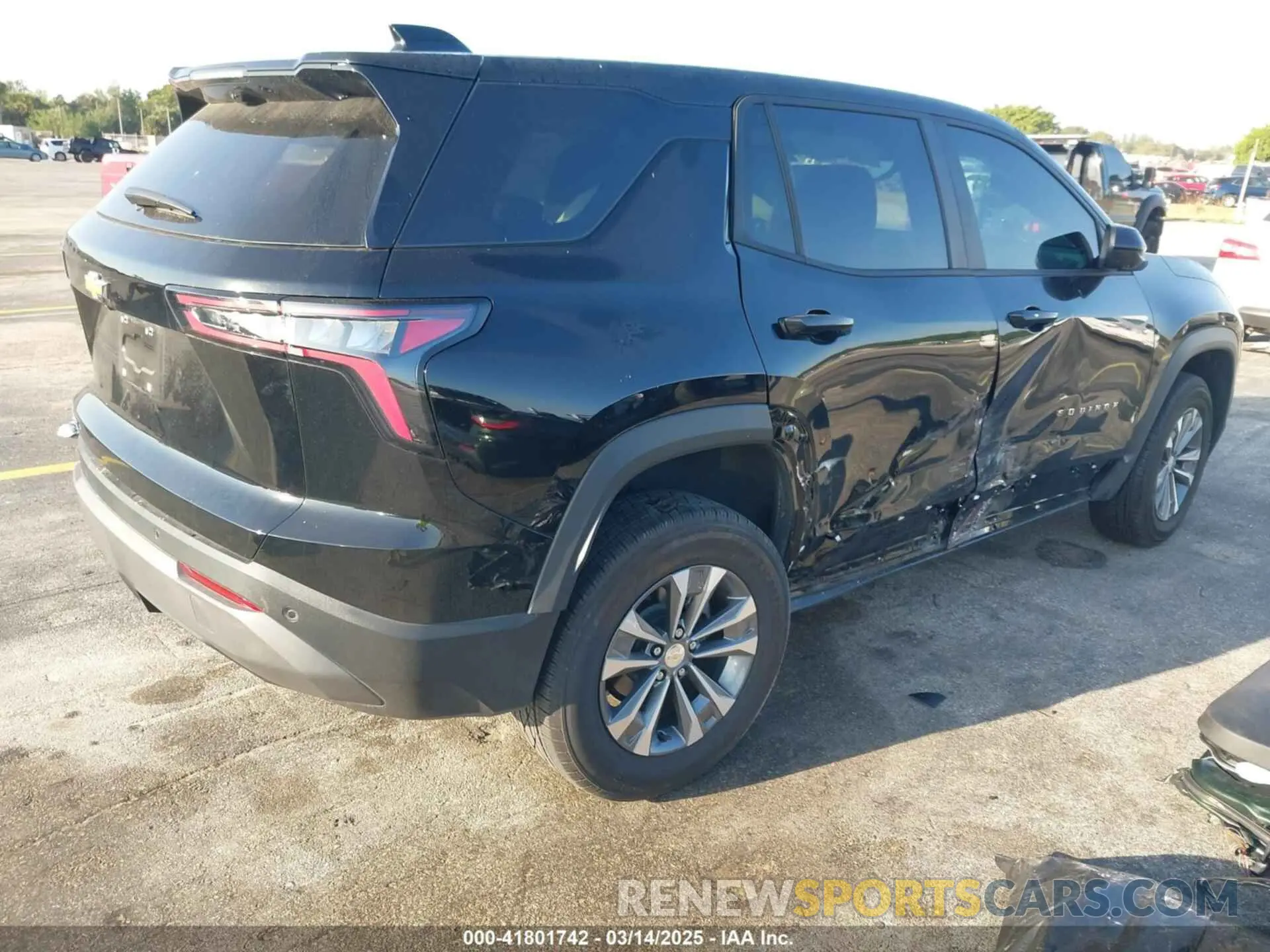 4 Photograph of a damaged car 3GNAXHEG1SL140298 CHEVROLET EQUINOX 2025