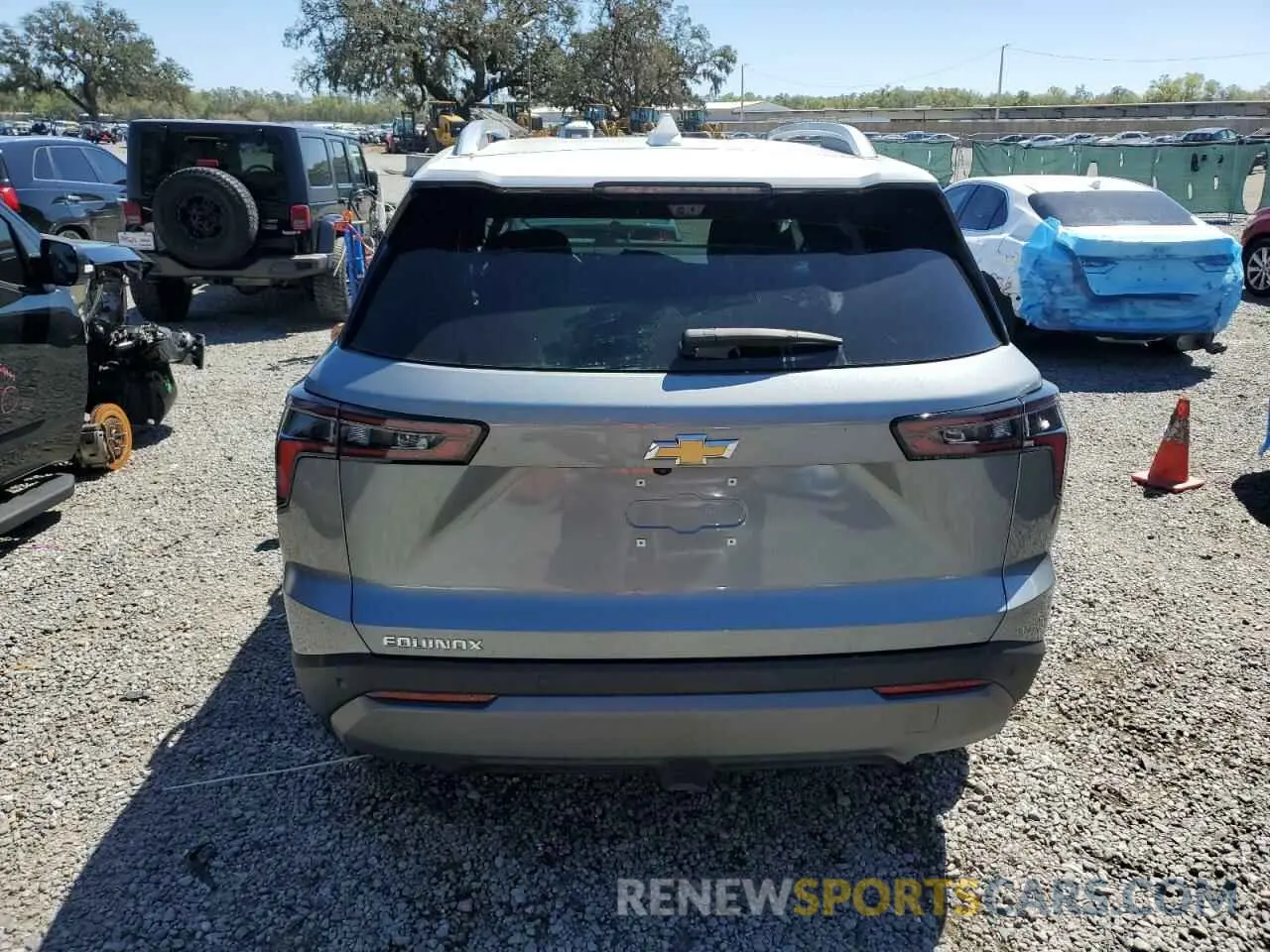 6 Photograph of a damaged car 3GNAXHEG1SL144710 CHEVROLET EQUINOX 2025