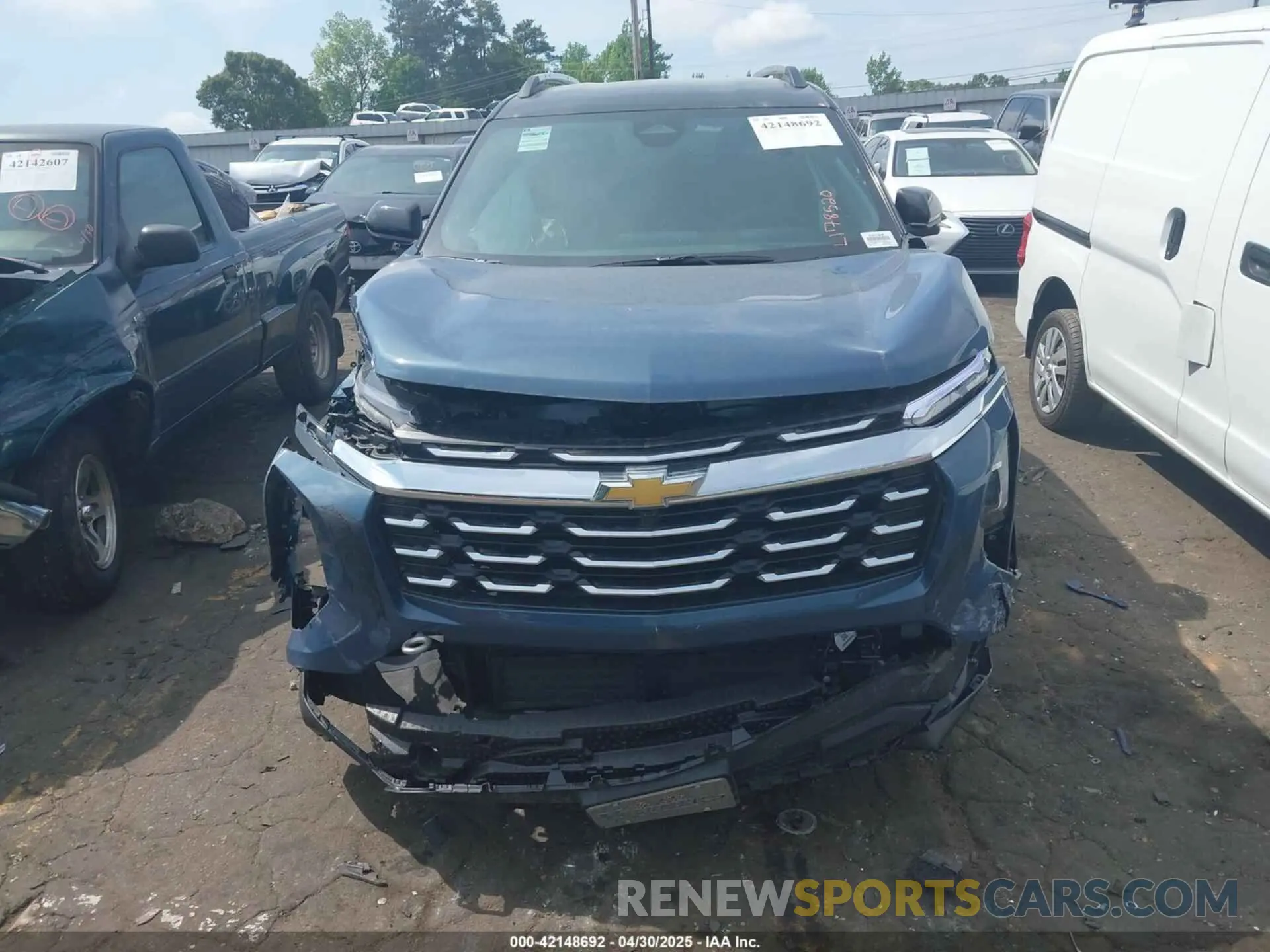 12 Photograph of a damaged car 3GNAXHEG1SL178520 CHEVROLET EQUINOX 2025