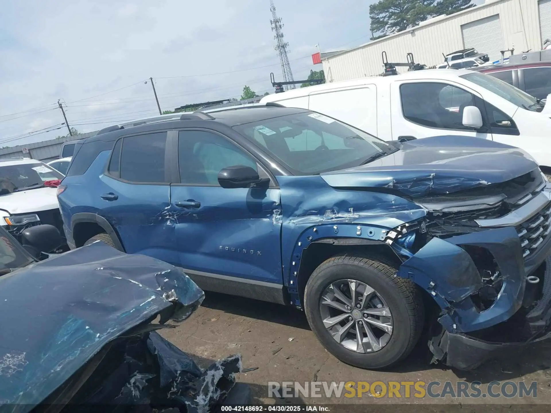13 Photograph of a damaged car 3GNAXHEG1SL178520 CHEVROLET EQUINOX 2025
