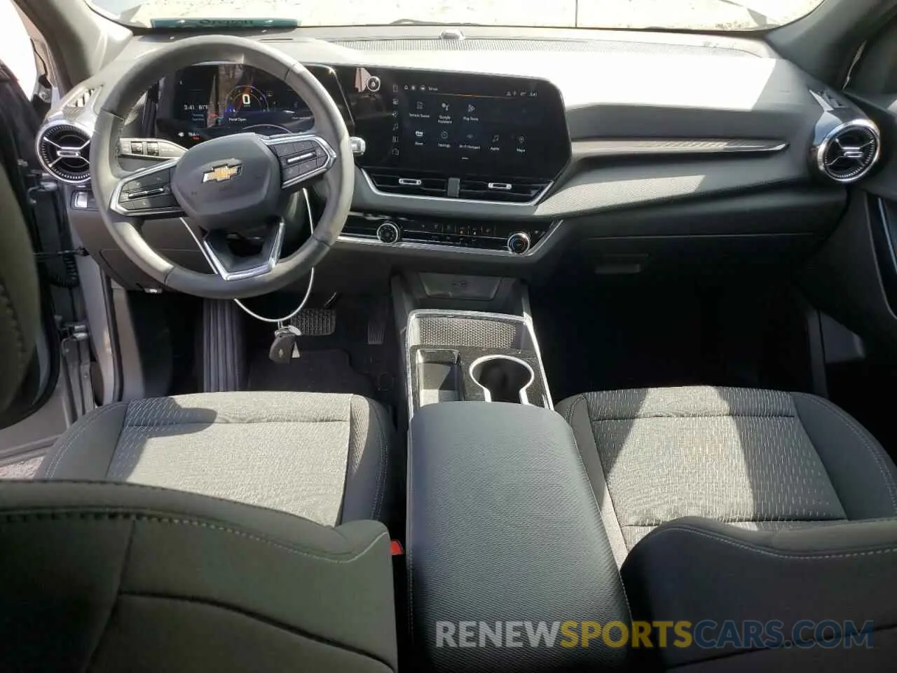 8 Photograph of a damaged car 3GNAXHEG1SL205294 CHEVROLET EQUINOX 2025