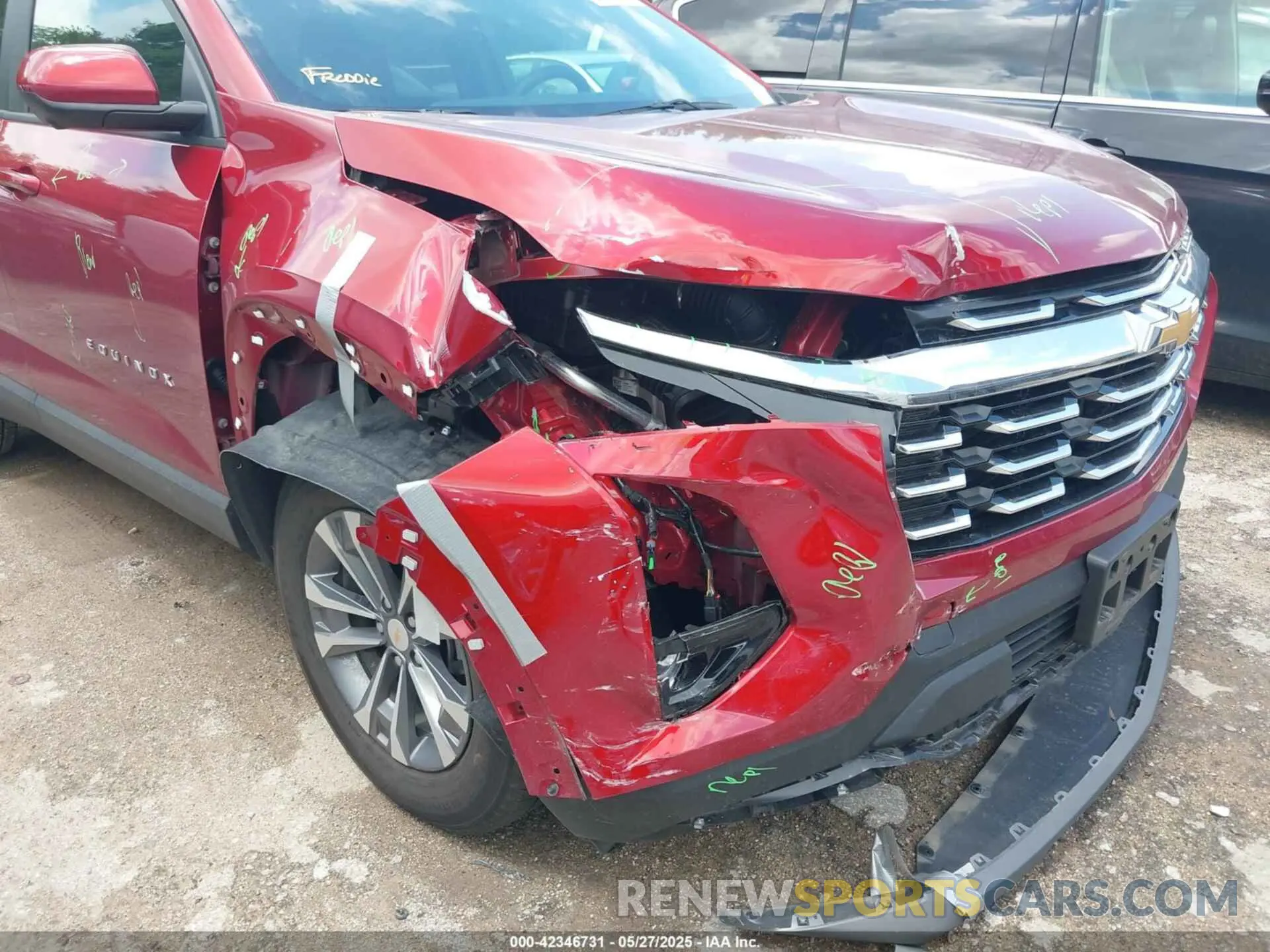 6 Photograph of a damaged car 3GNAXHEG1SL222502 CHEVROLET EQUINOX 2025