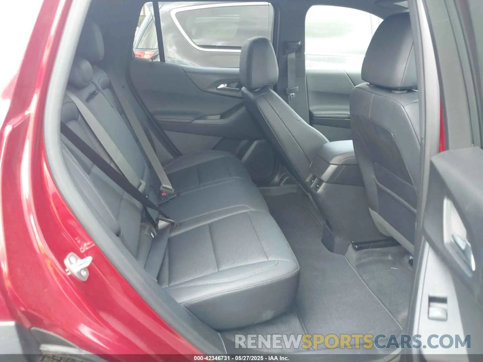 8 Photograph of a damaged car 3GNAXHEG1SL222502 CHEVROLET EQUINOX 2025