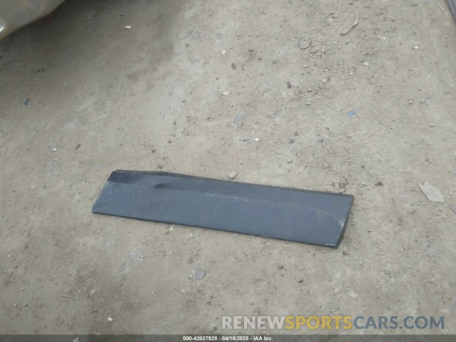 12 Photograph of a damaged car 3GNAXHEG1SL260859 CHEVROLET EQUINOX 2025