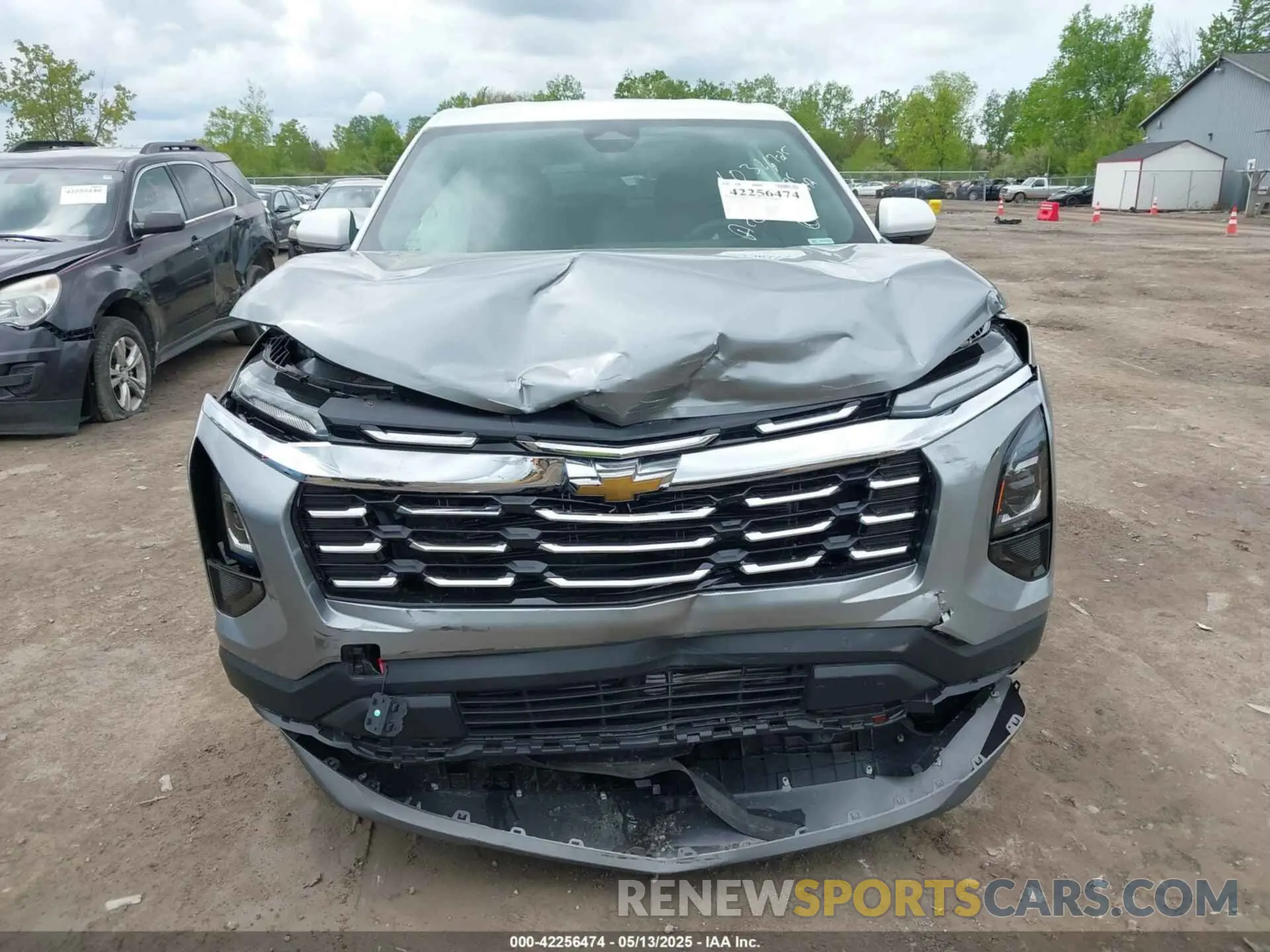 12 Photograph of a damaged car 3GNAXHEG1SL285342 CHEVROLET EQUINOX 2025