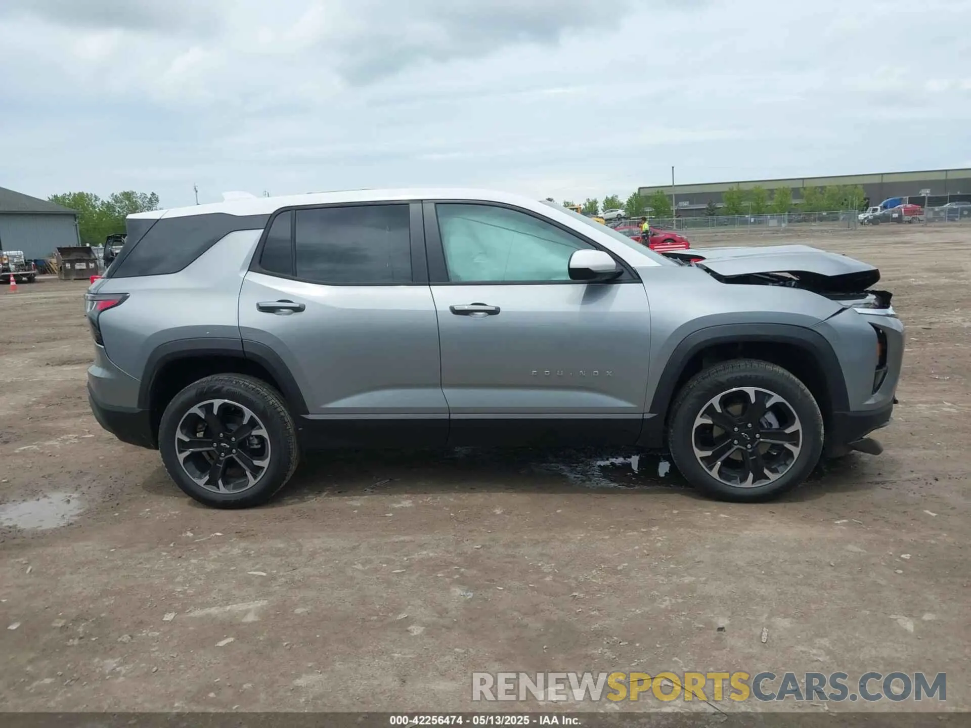 13 Photograph of a damaged car 3GNAXHEG1SL285342 CHEVROLET EQUINOX 2025