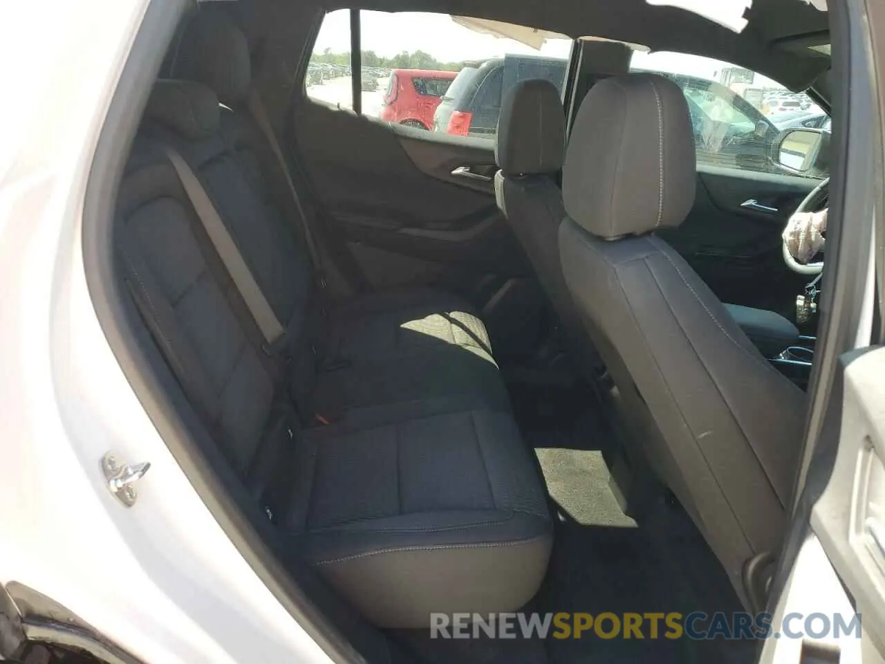 11 Photograph of a damaged car 3GNAXHEG2SL108007 CHEVROLET EQUINOX 2025