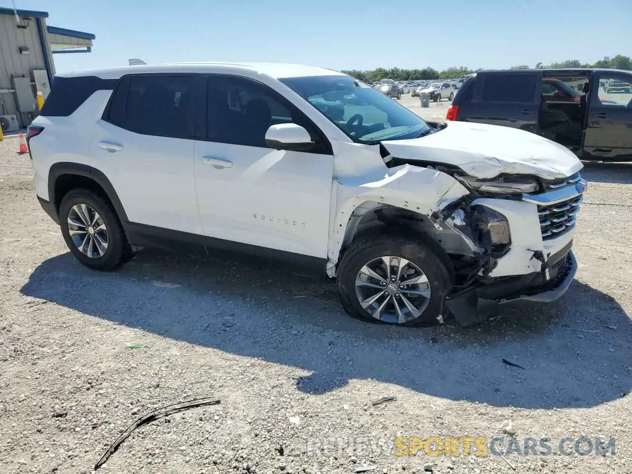 4 Photograph of a damaged car 3GNAXHEG2SL108007 CHEVROLET EQUINOX 2025