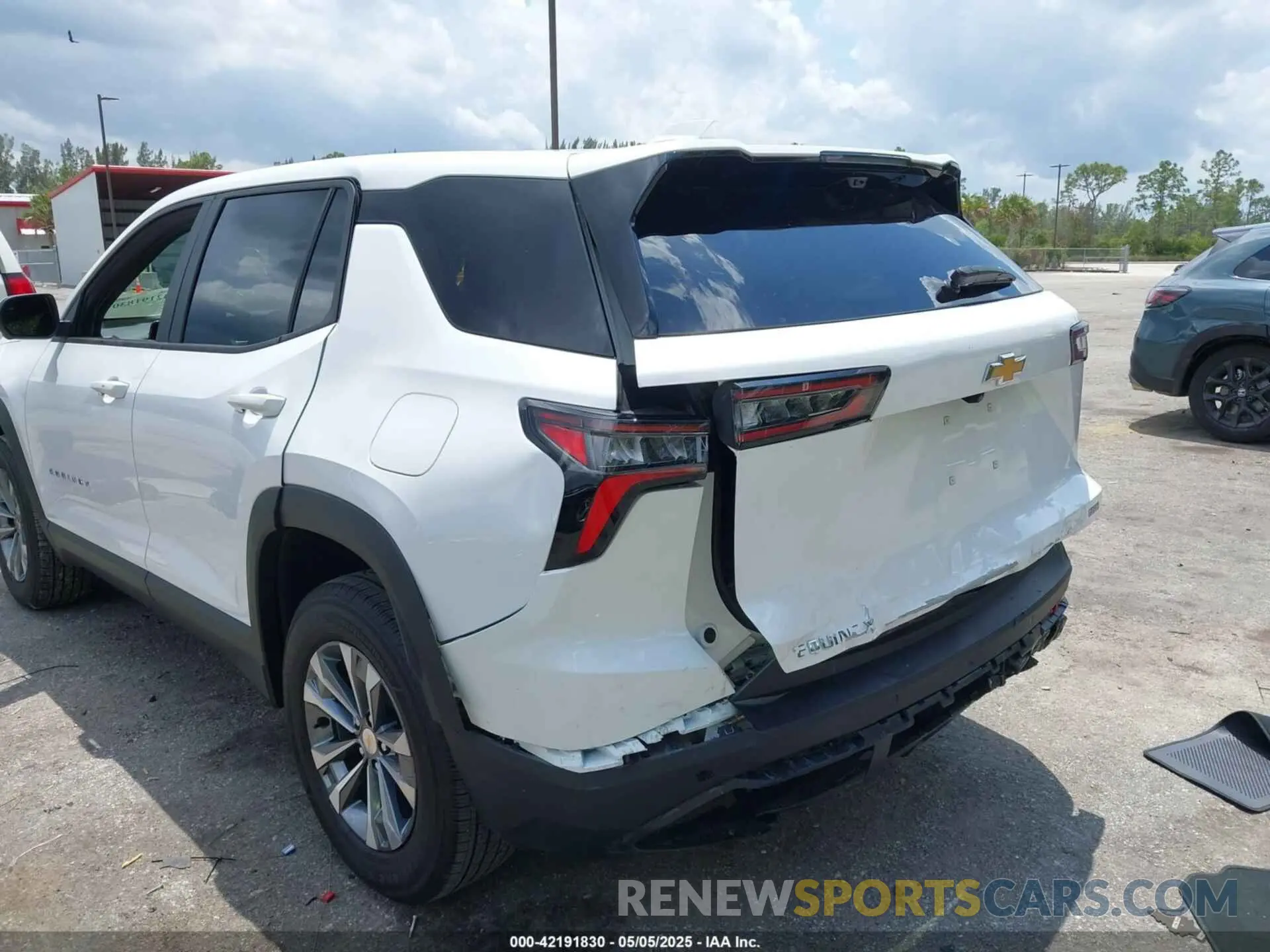 18 Photograph of a damaged car 3GNAXHEG2SL115457 CHEVROLET EQUINOX 2025