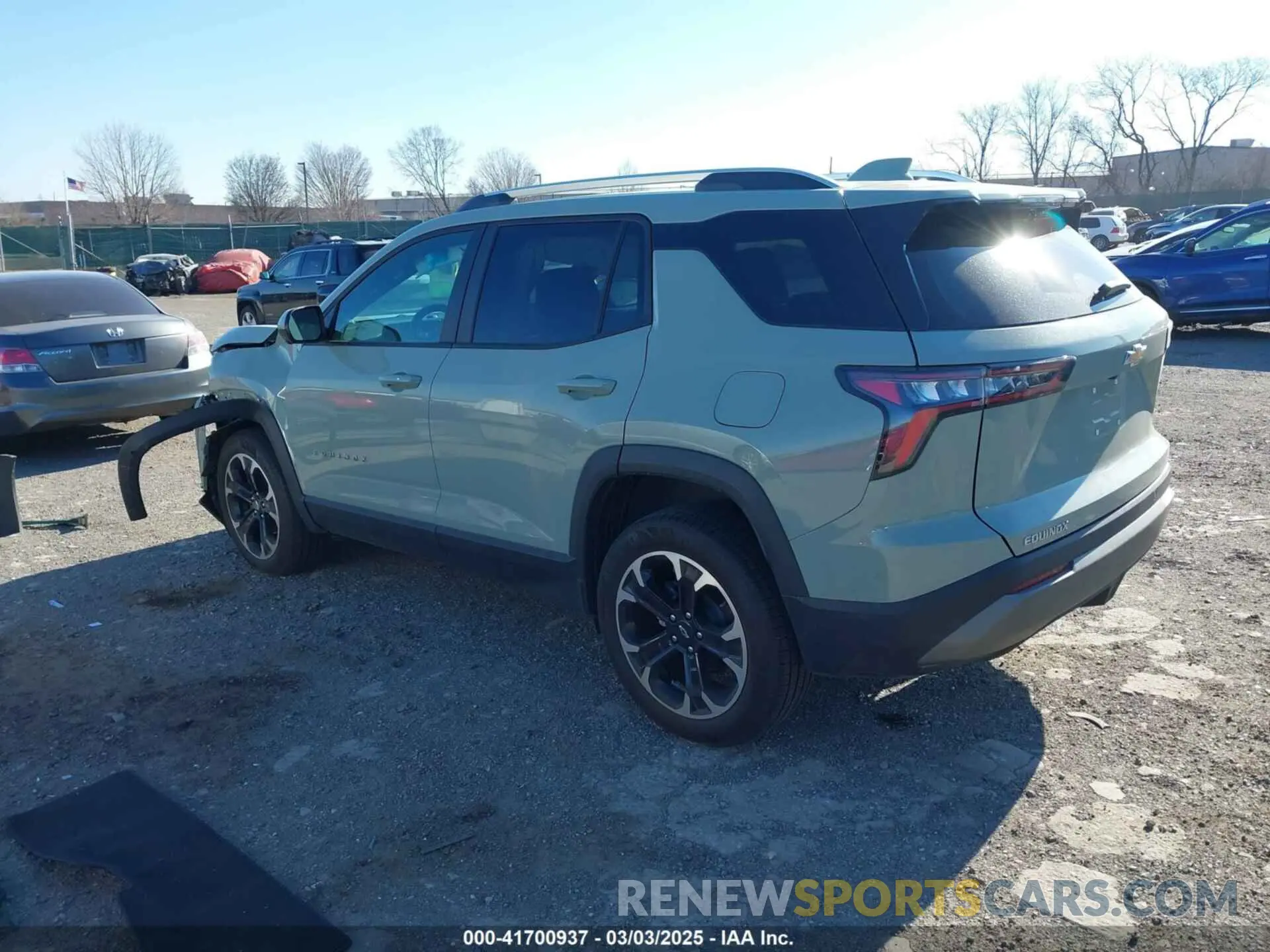 3 Photograph of a damaged car 3GNAXHEG2SL131819 CHEVROLET EQUINOX 2025