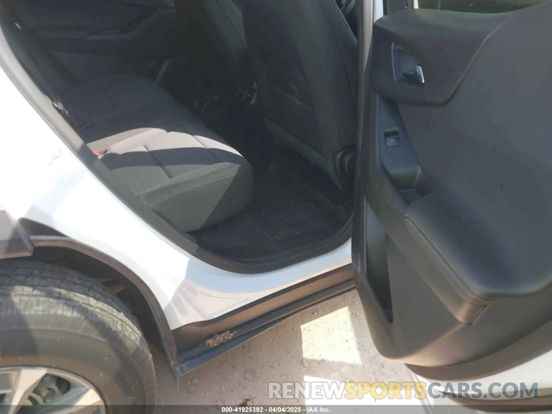 8 Photograph of a damaged car 3GNAXHEG2SL175464 CHEVROLET EQUINOX 2025